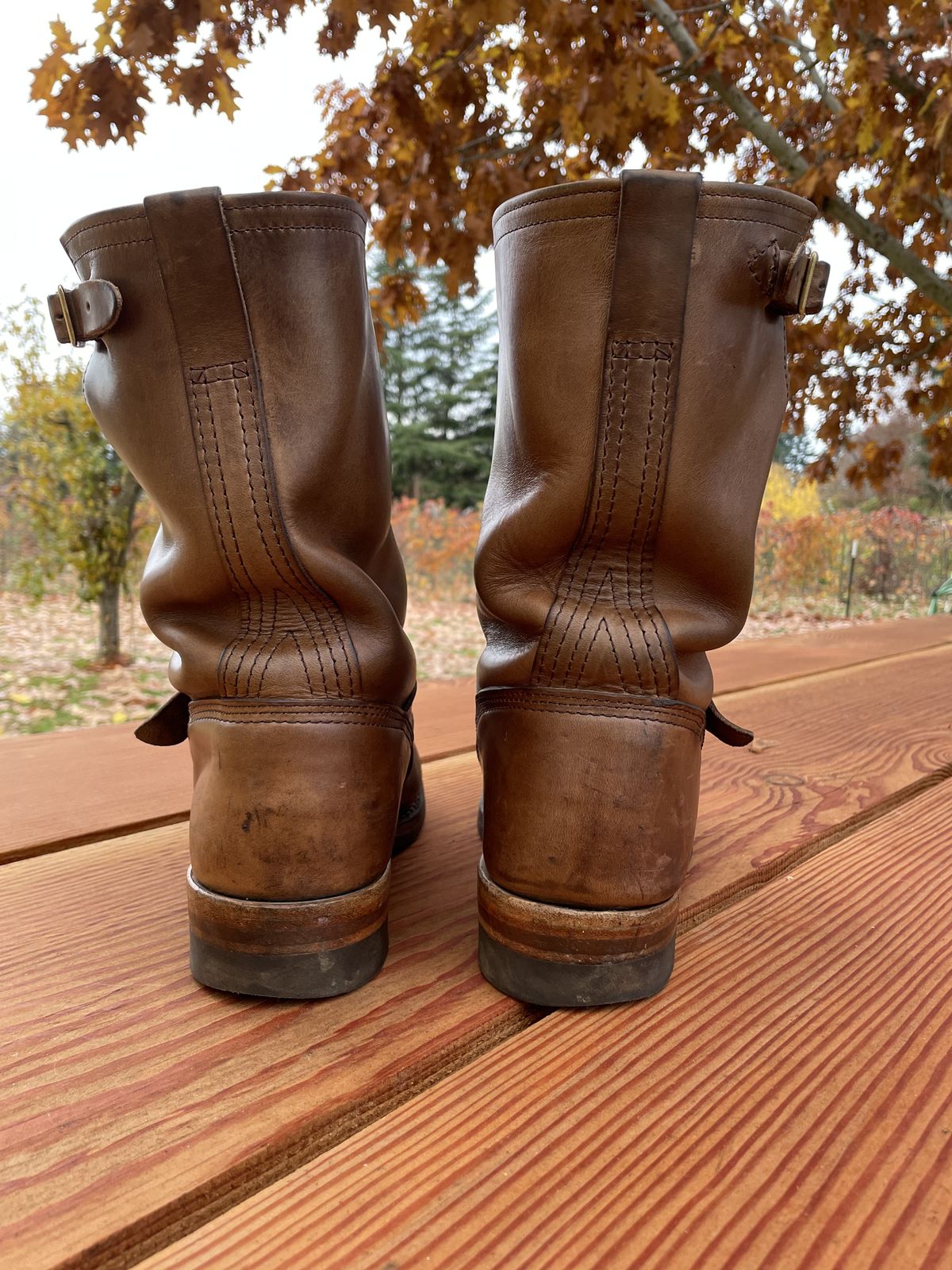 Photo by patinathunderdome on November 3, 2021 of the Wesco Mister Lou in Horween Natural Chromexcel.