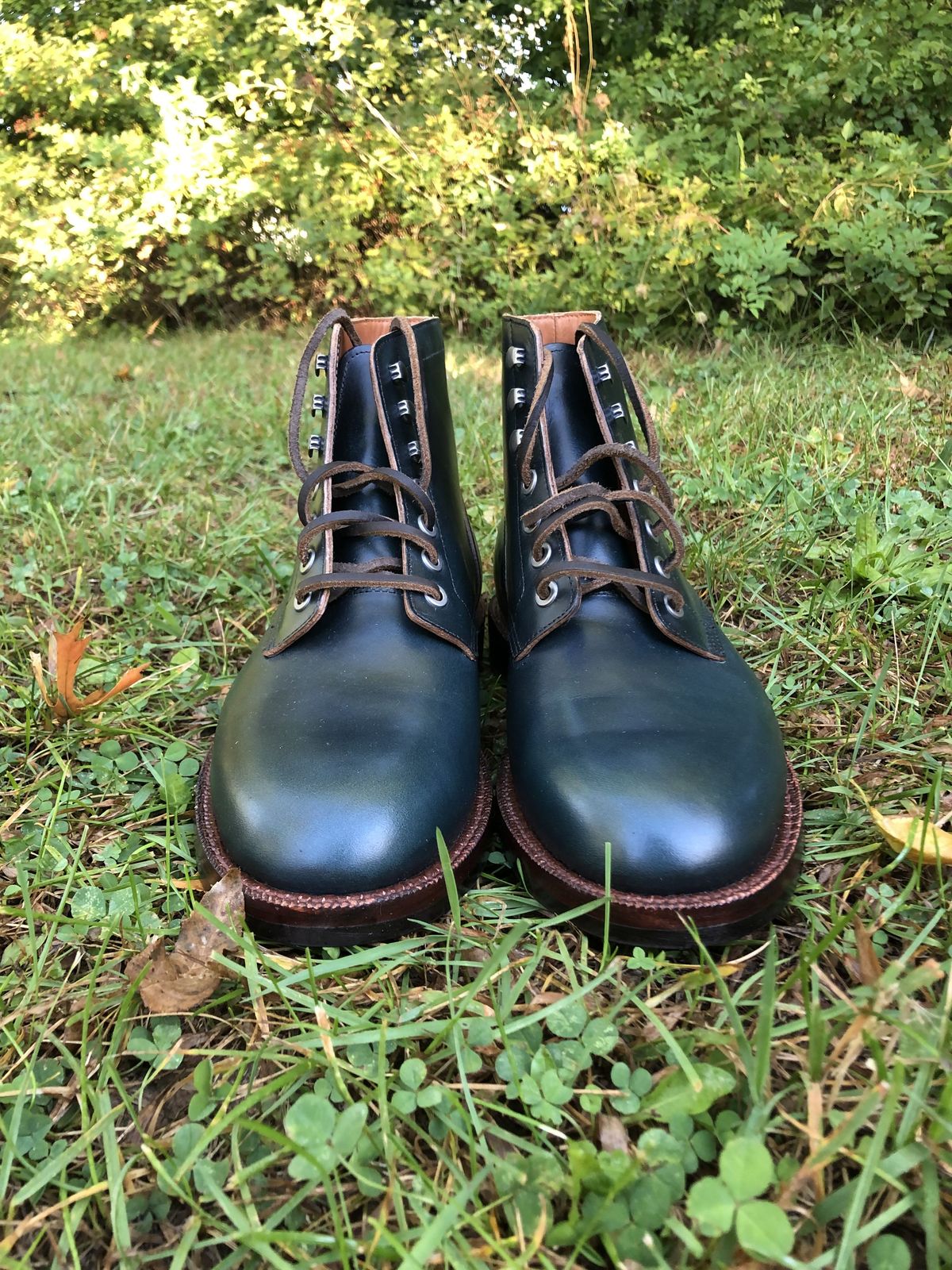 Photo by patinathunderdome on October 1, 2021 of the Grant Stone Diesel Boot in Horween Navy Chromexcel.