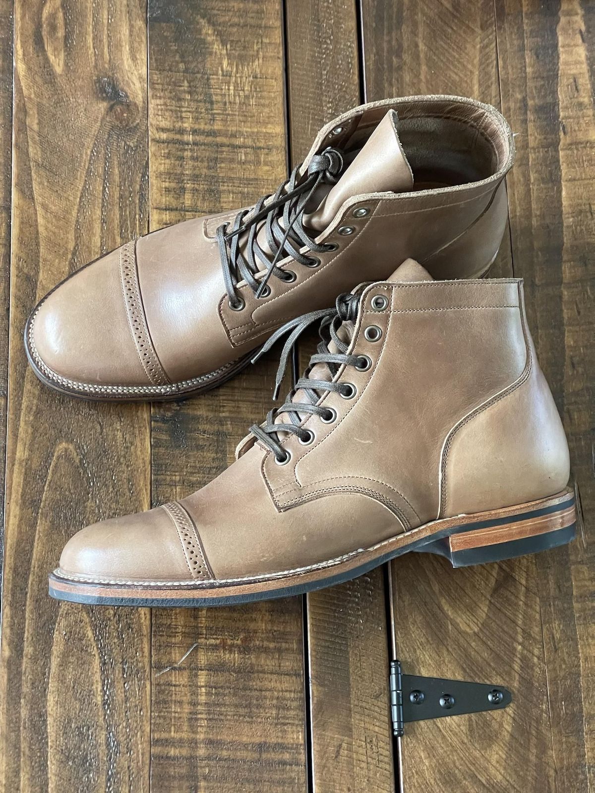 Photo by patinathunderdome on October 6, 2021 of the Viberg Service Boot in Horween Natural Chromexcel.
