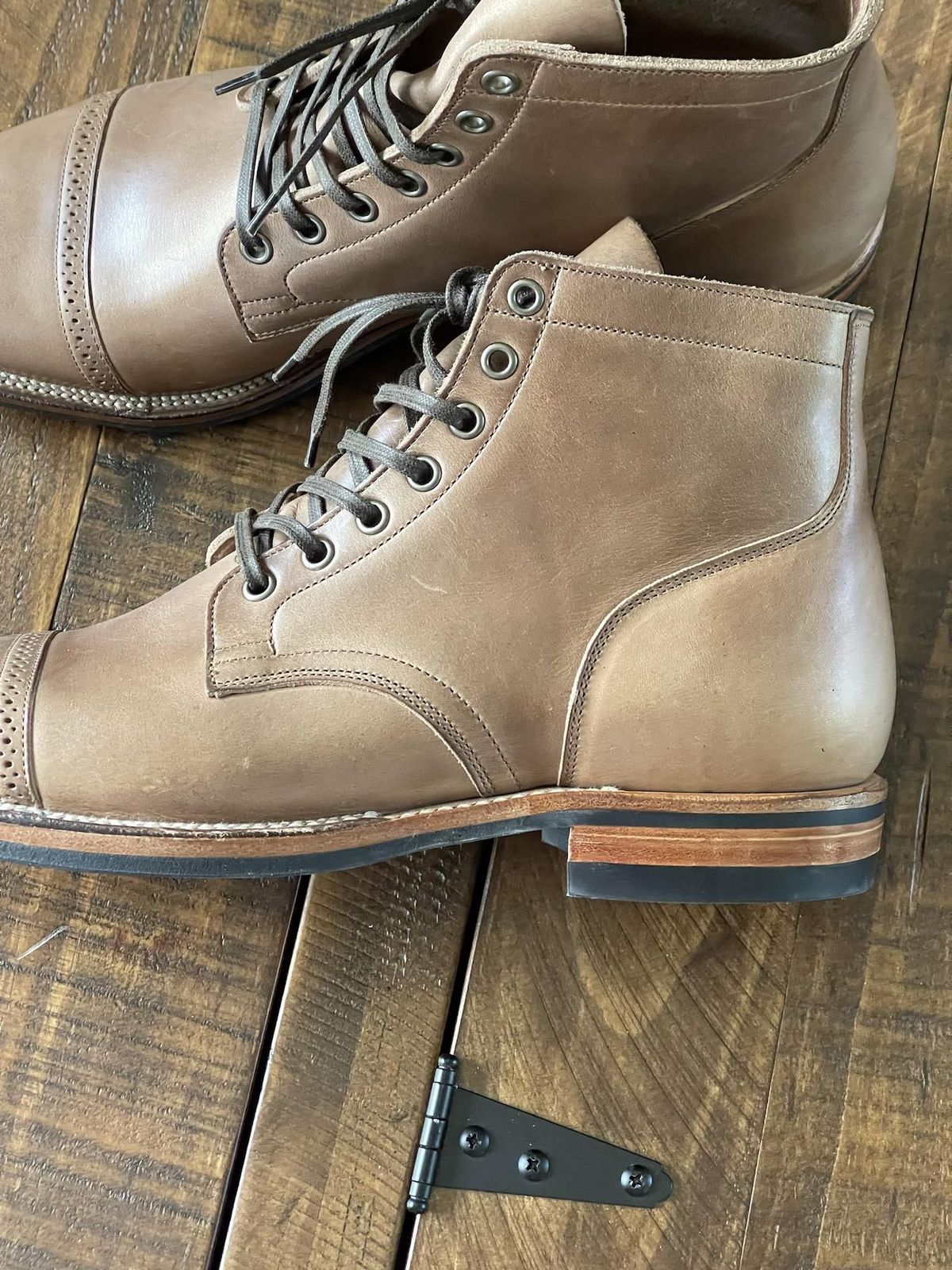 Photo by patinathunderdome on October 6, 2021 of the Viberg Service Boot in Horween Natural Chromexcel.