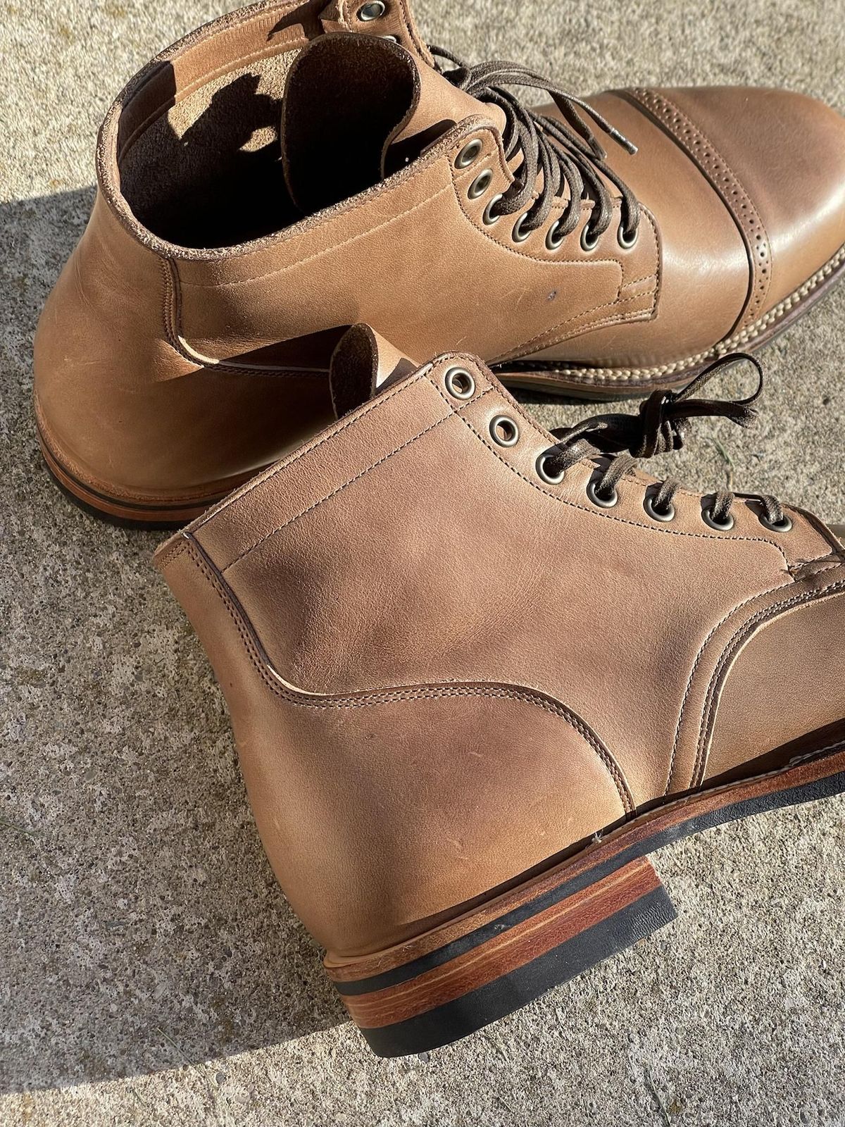 Photo by patinathunderdome on October 6, 2021 of the Viberg Service Boot in Horween Natural Chromexcel.