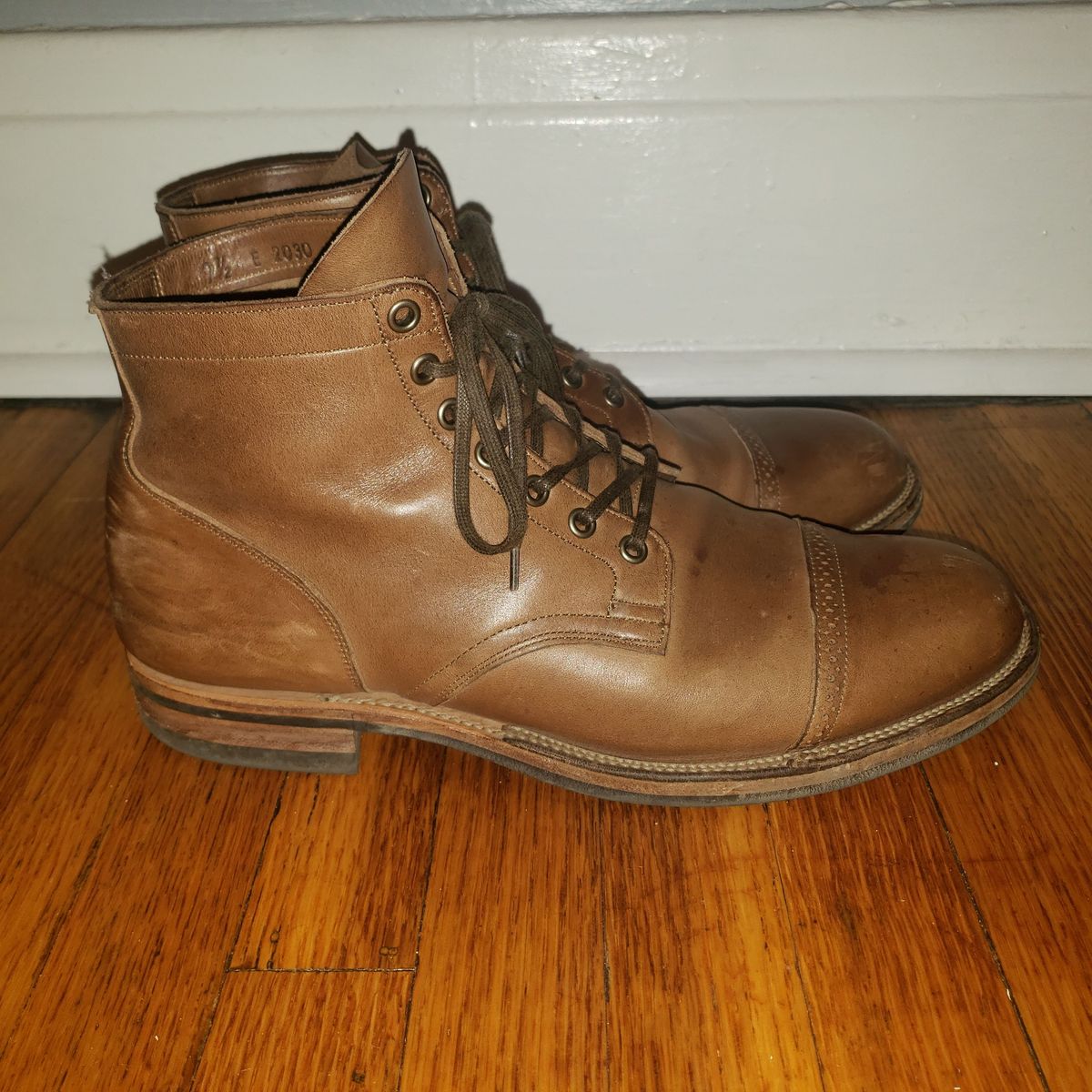 Photo by patinathunderdome on November 9, 2021 of the Viberg Service Boot in Horween Natural Chromexcel.