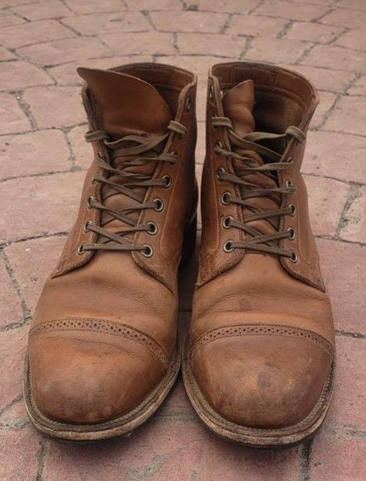 Photo by patinathunderdome on March 5, 2022 of the Viberg Service Boot in Horween Natural Chromexcel.