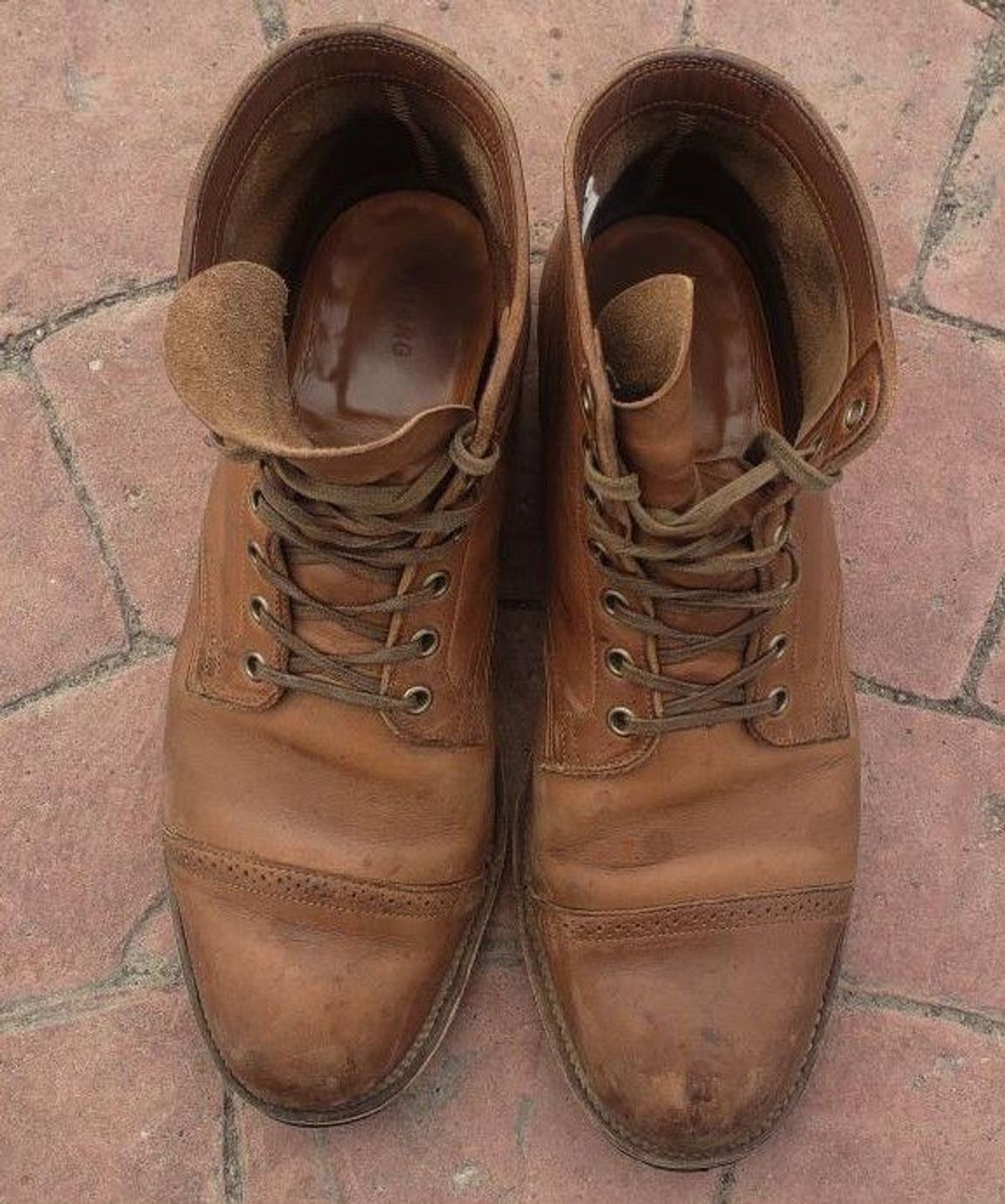 Photo by patinathunderdome on March 5, 2022 of the Viberg Service Boot in Horween Natural Chromexcel.