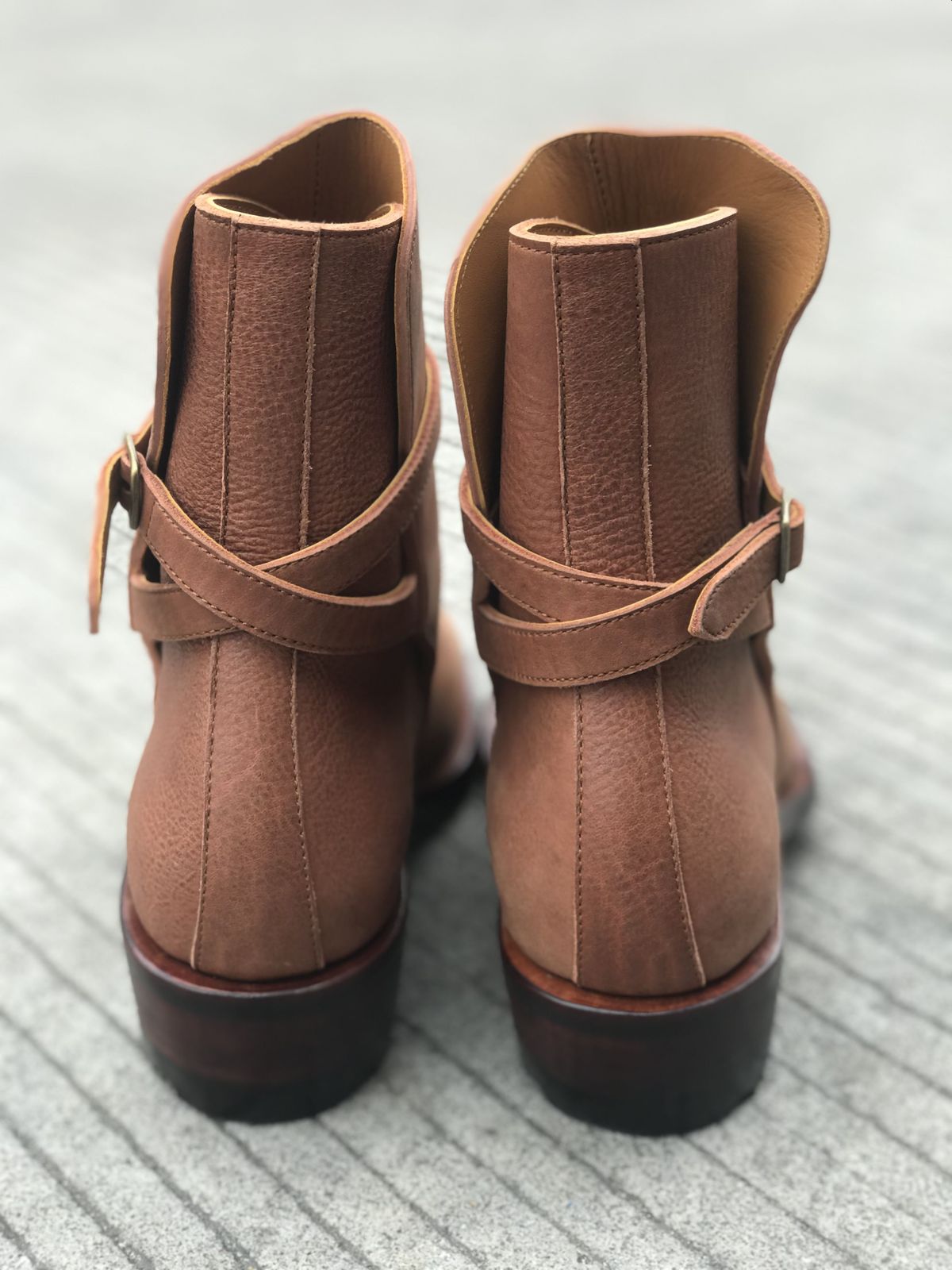 Photo by patinathunderdome on October 1, 2021 of the Benzein Jodhpur Boots in Shinki Red Brown Oiled Horsebutt.