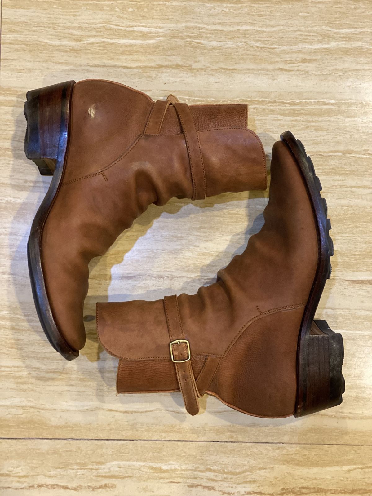 Photo by patinathunderdome on November 5, 2021 of the Benzein Jodhpur Boots in Shinki Red Brown Oiled Horsebutt.