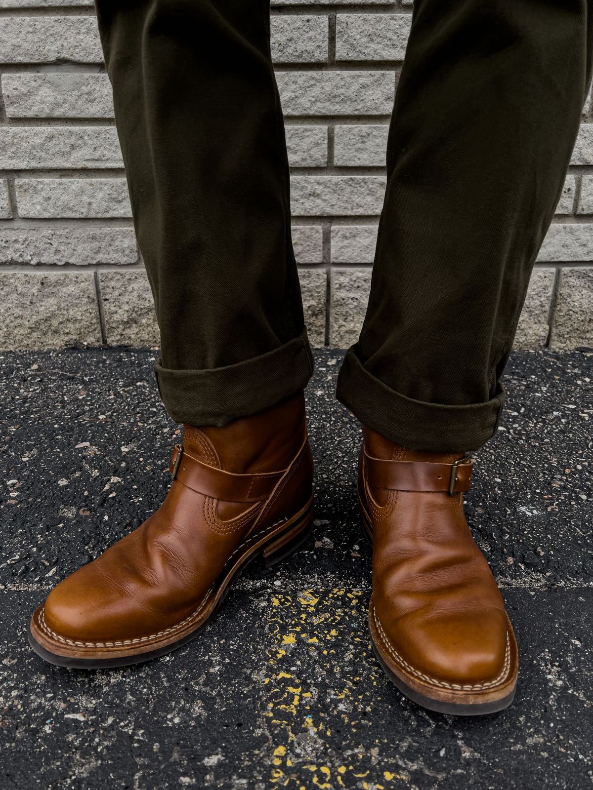 Photo by patinathunderdome on May 6, 2022 of the Wesco Boss Engineer Boot in Seidel British Tan Domain.