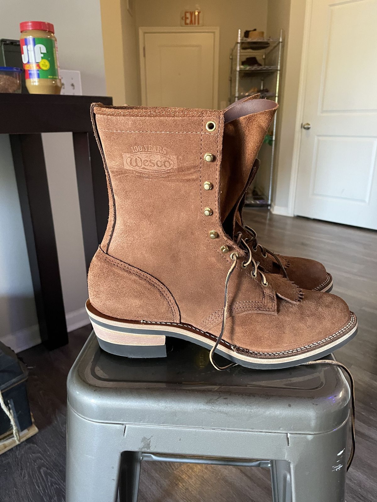 Photo by patinathunderdome on October 1, 2021 of the Wesco Packer in Seidel Brown Oil Tan Roughout.