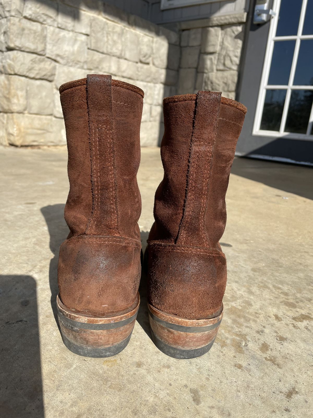 Photo by patinathunderdome on November 2, 2021 of the Wesco Packer in Seidel Brown Oil Tan Roughout.