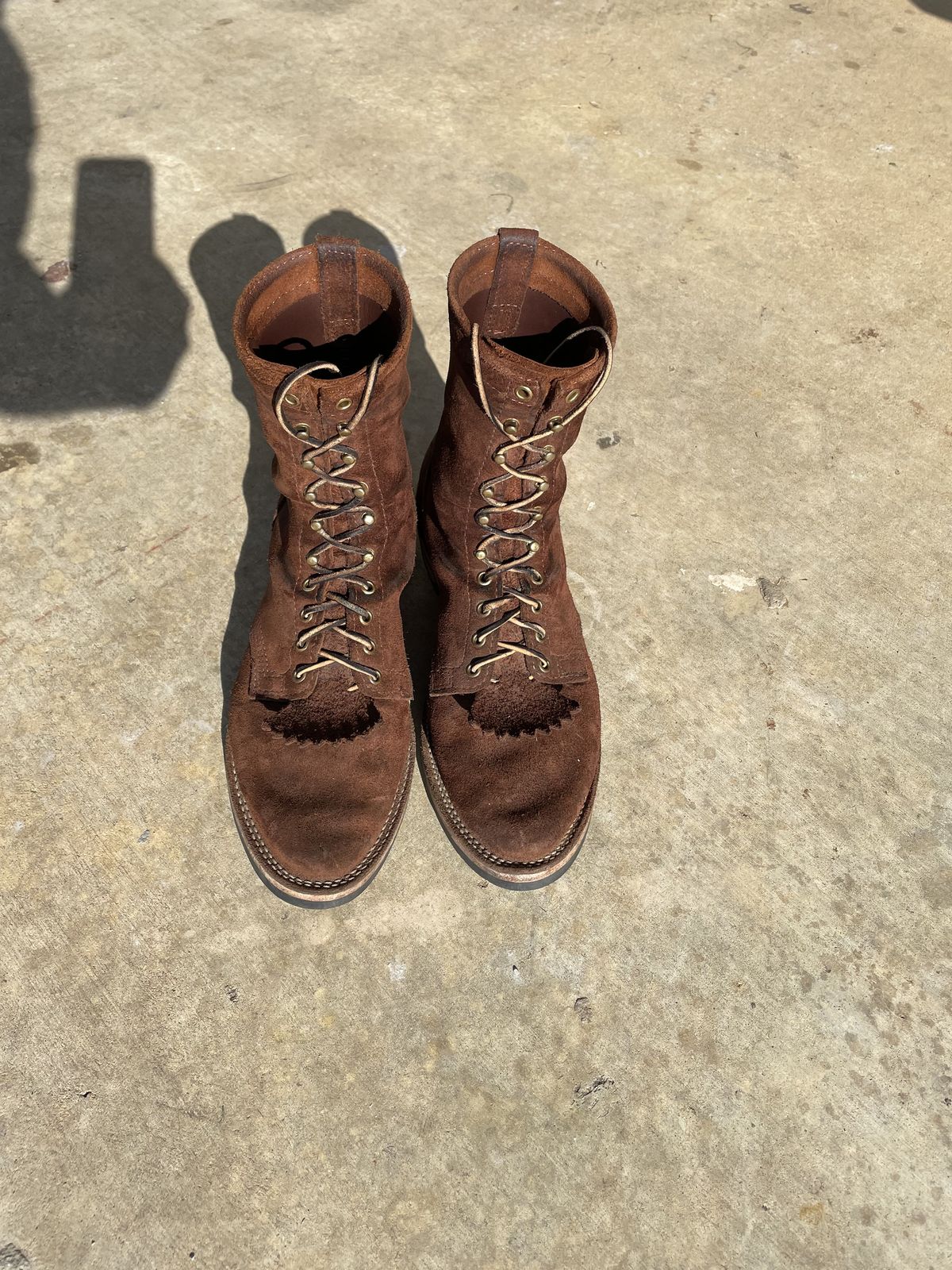 Photo by patinathunderdome on November 2, 2021 of the Wesco Packer in Seidel Brown Oil Tan Roughout.