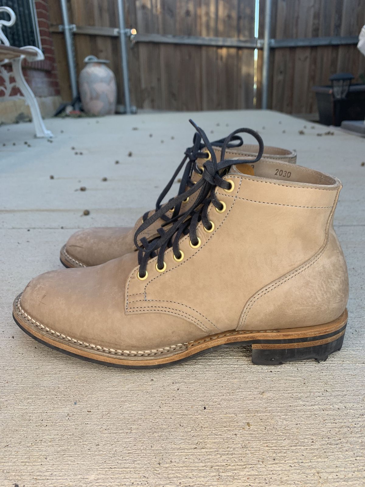Photo by patinathunderdome on November 6, 2021 of the Viberg Service Boot in Maryam Light Grey Horsebutt.