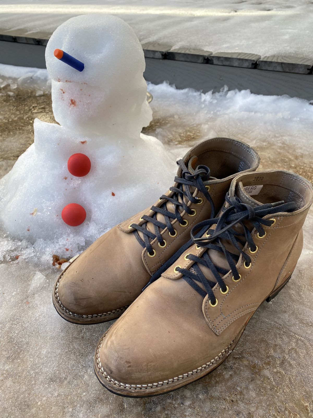 Photo by patinathunderdome on February 6, 2022 of the Viberg Service Boot in Maryam Light Grey Horsebutt.