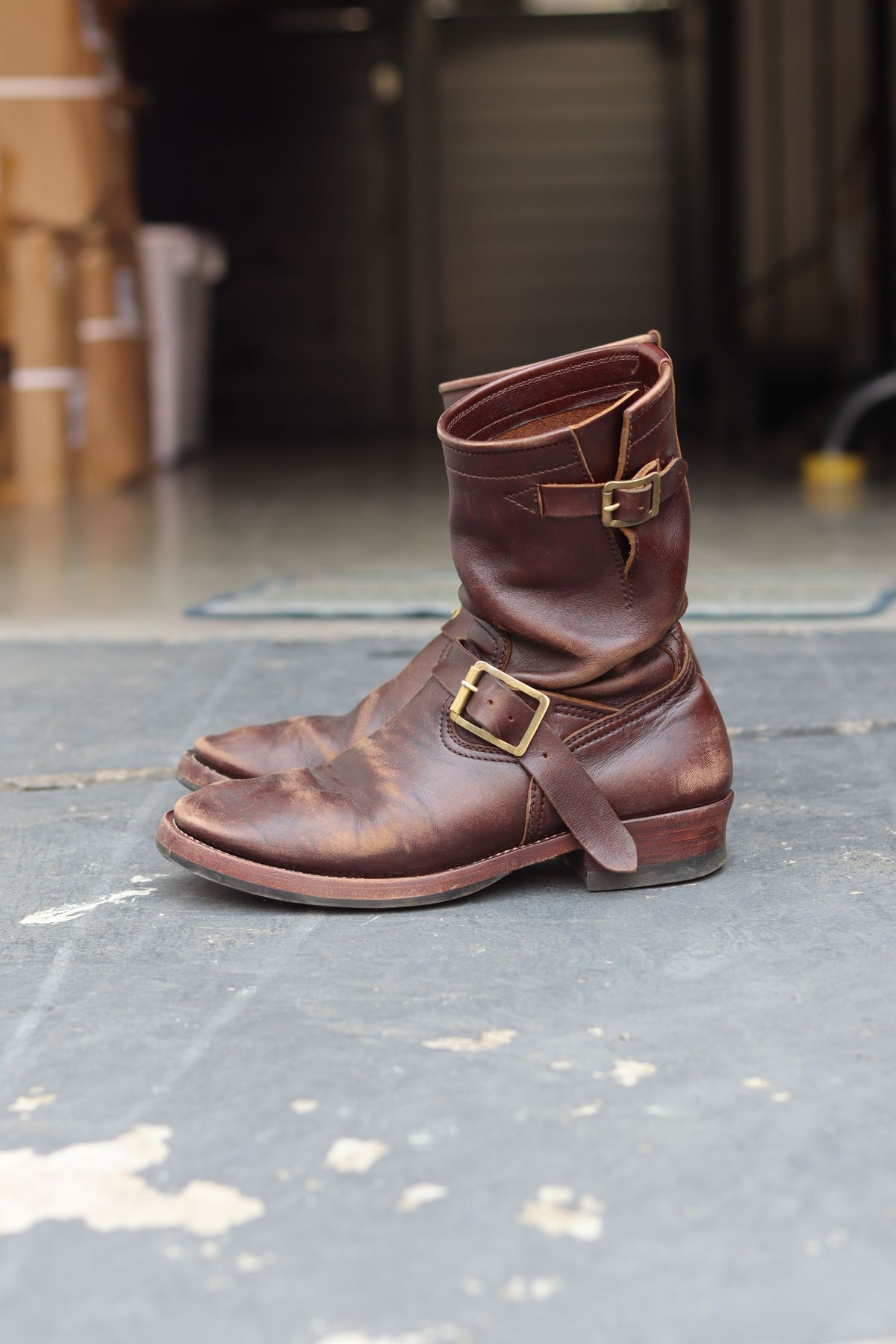 Photo by patinathunderdome on January 3, 2022 of the Benzein The Keeper 'Type 2' Engineer Boot in Horween Brown Chromexcel Horsehide.