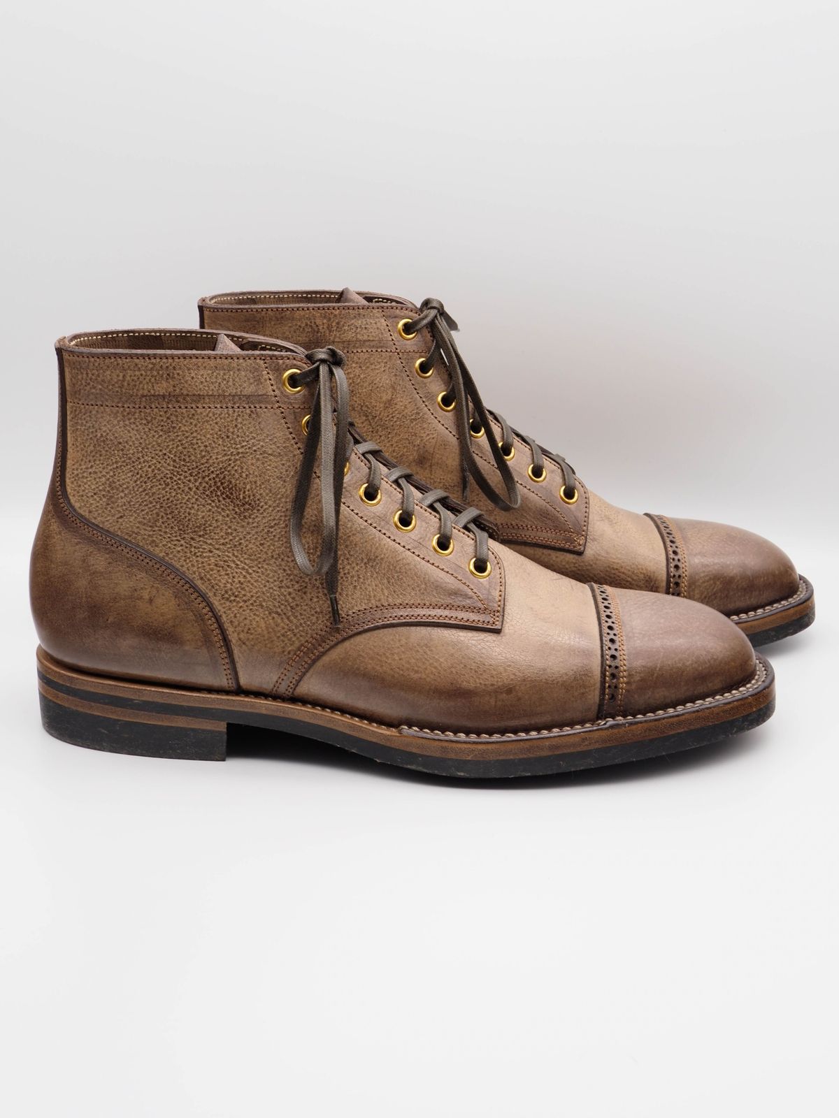 Photo by patinathunderdome on September 30, 2021 of the Iron Boots Devil Dog in Coffee Brown Italy Waxed Bullhide.