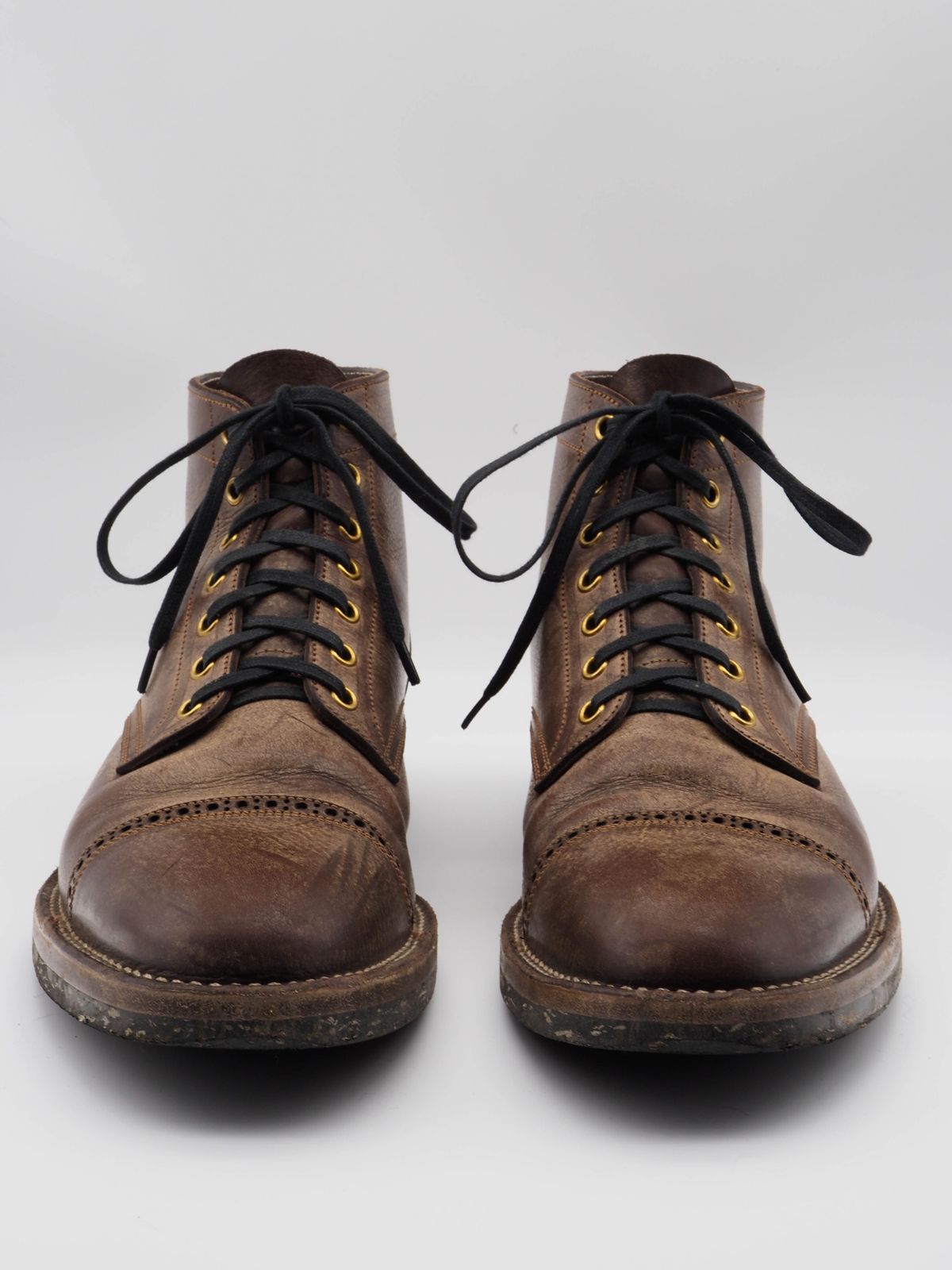 Photo by patinathunderdome on November 5, 2021 of the Iron Boots Devil Dog in Coffee Brown Italy Waxed Bullhide.