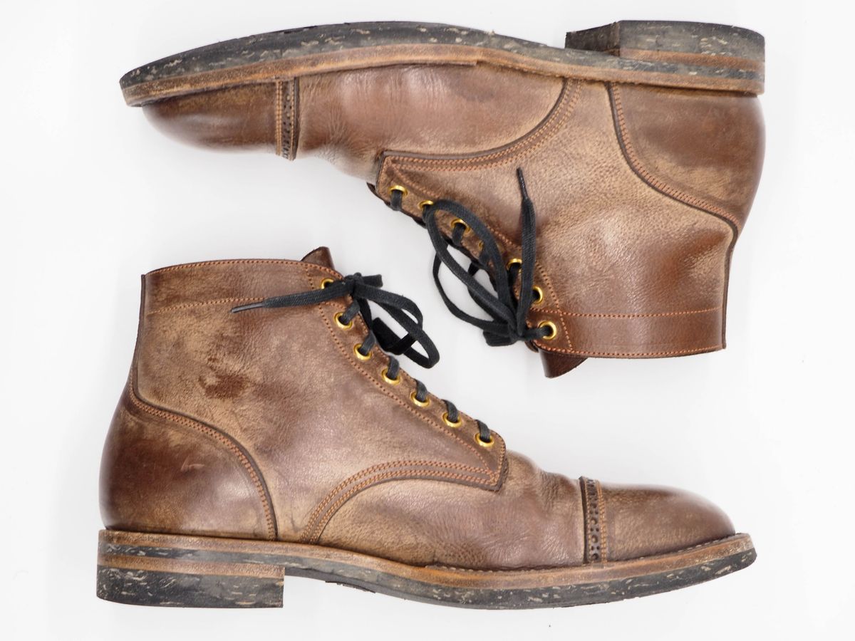 Photo by patinathunderdome on December 4, 2021 of the Iron Boots Devil Dog in Coffee Brown Italy Waxed Bullhide.
