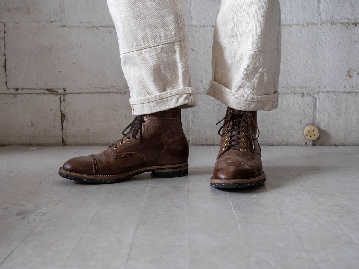 Photo by patinathunderdome on March 6, 2022 of the Iron Boots Devil Dog in Coffee Brown Italy Waxed Bullhide.