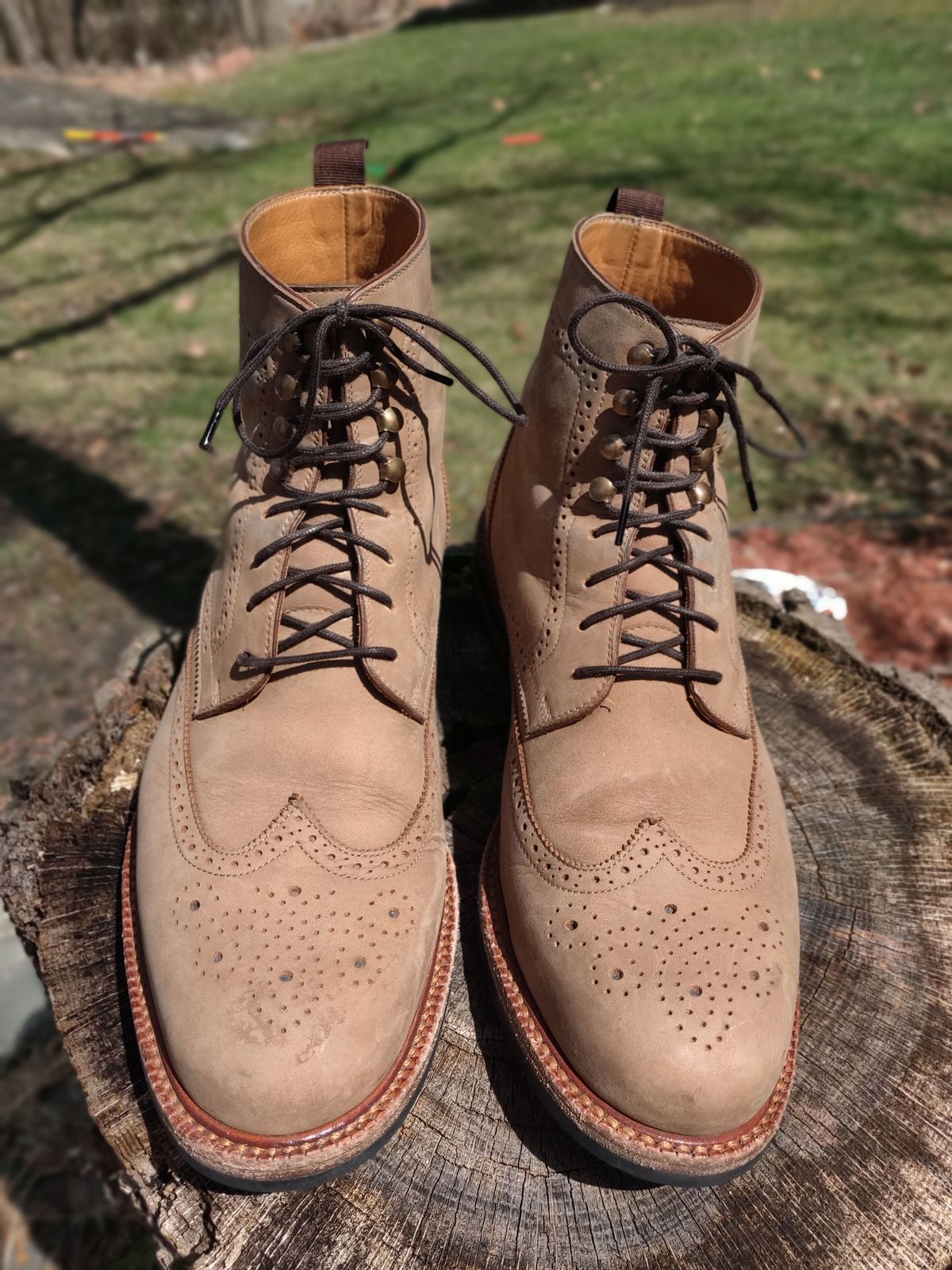 Photo by patinathunderdome on April 3, 2022 of the Beckett Simonon Nolan Brogue Boots in Walnut Nubuck.