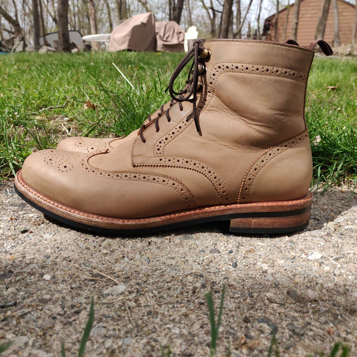 Photo by patinathunderdome on May 6, 2022 of the Beckett Simonon Nolan Brogue Boots in Walnut Nubuck.