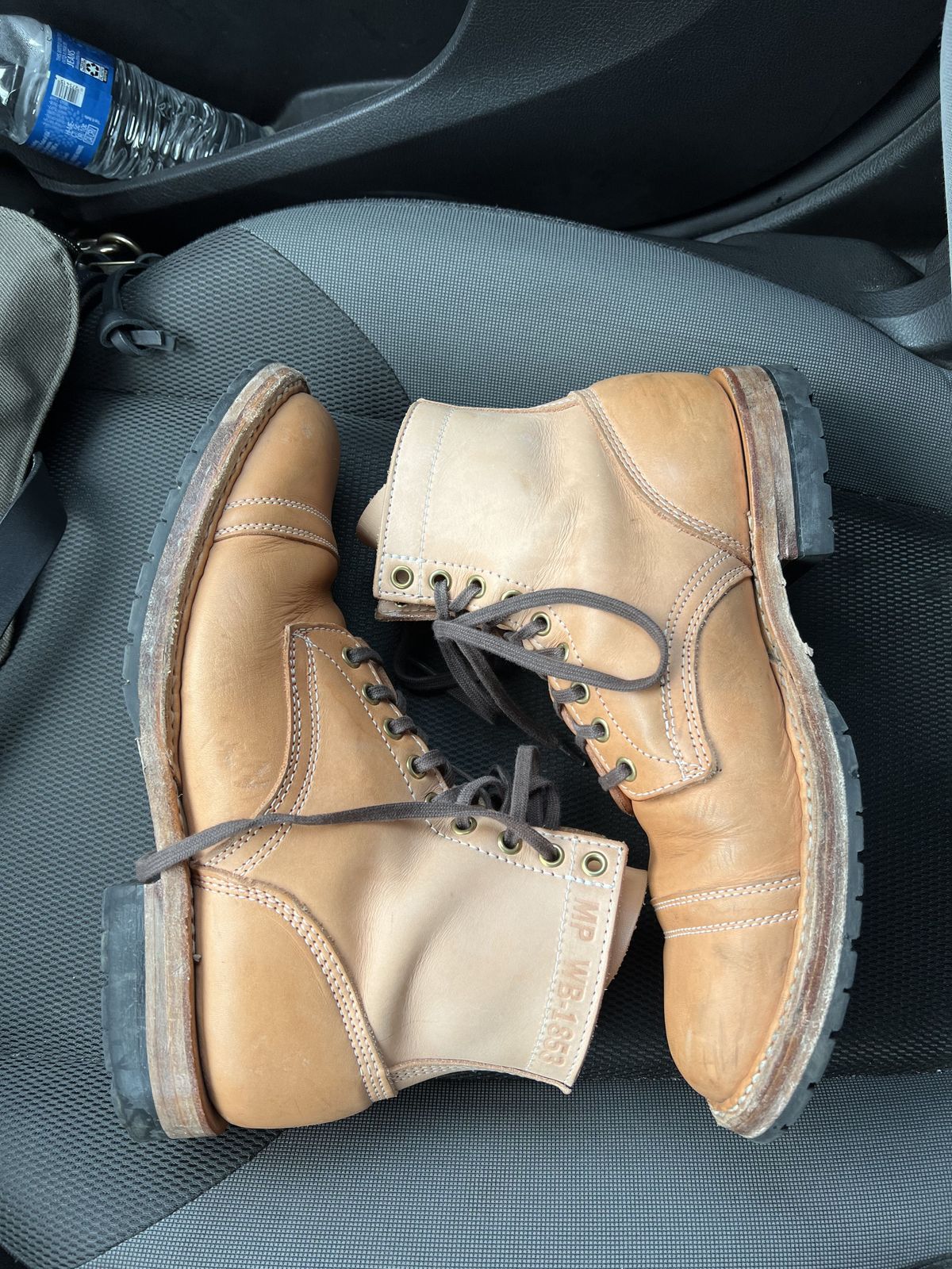 Photo by patinathunderdome on January 4, 2022 of the White's MP-Sherman Toe Cap in Wickett & Craig Natural Veg Tan.
