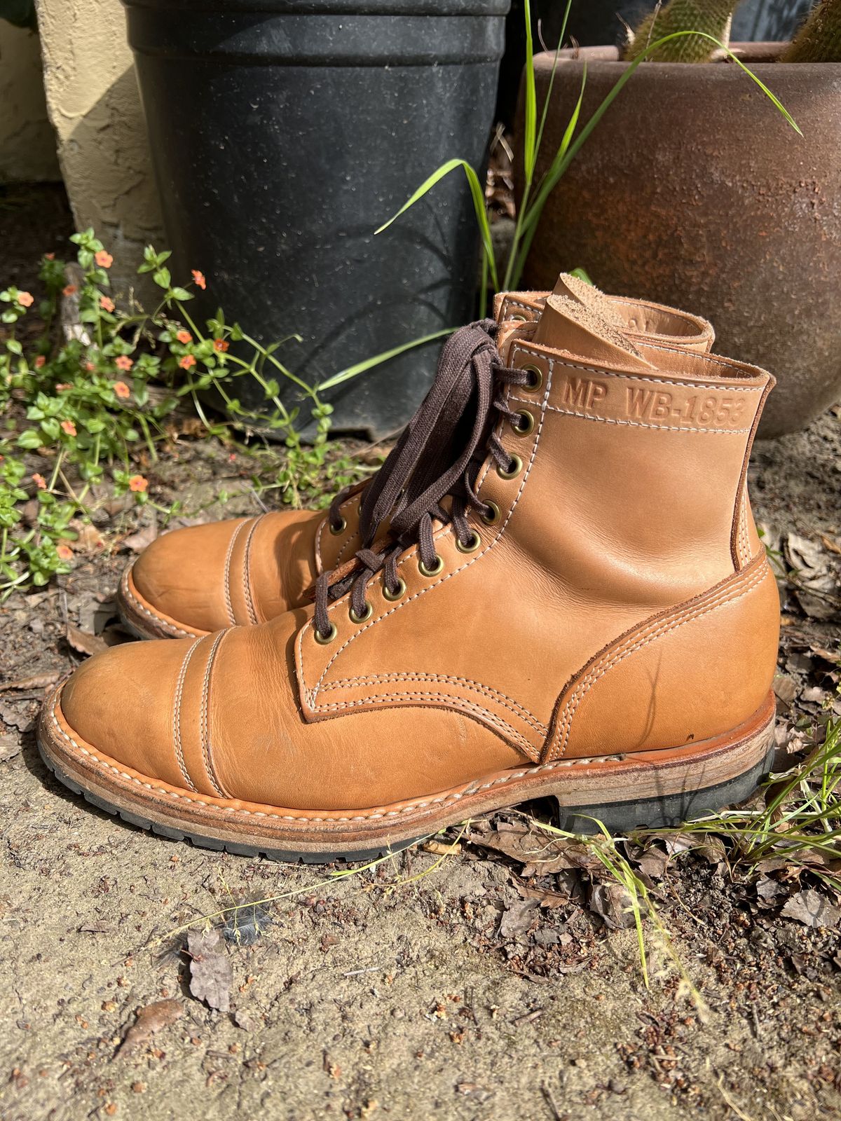 Photo by patinathunderdome on April 4, 2022 of the White's MP-Sherman Toe Cap in Wickett & Craig Natural Veg Tan.