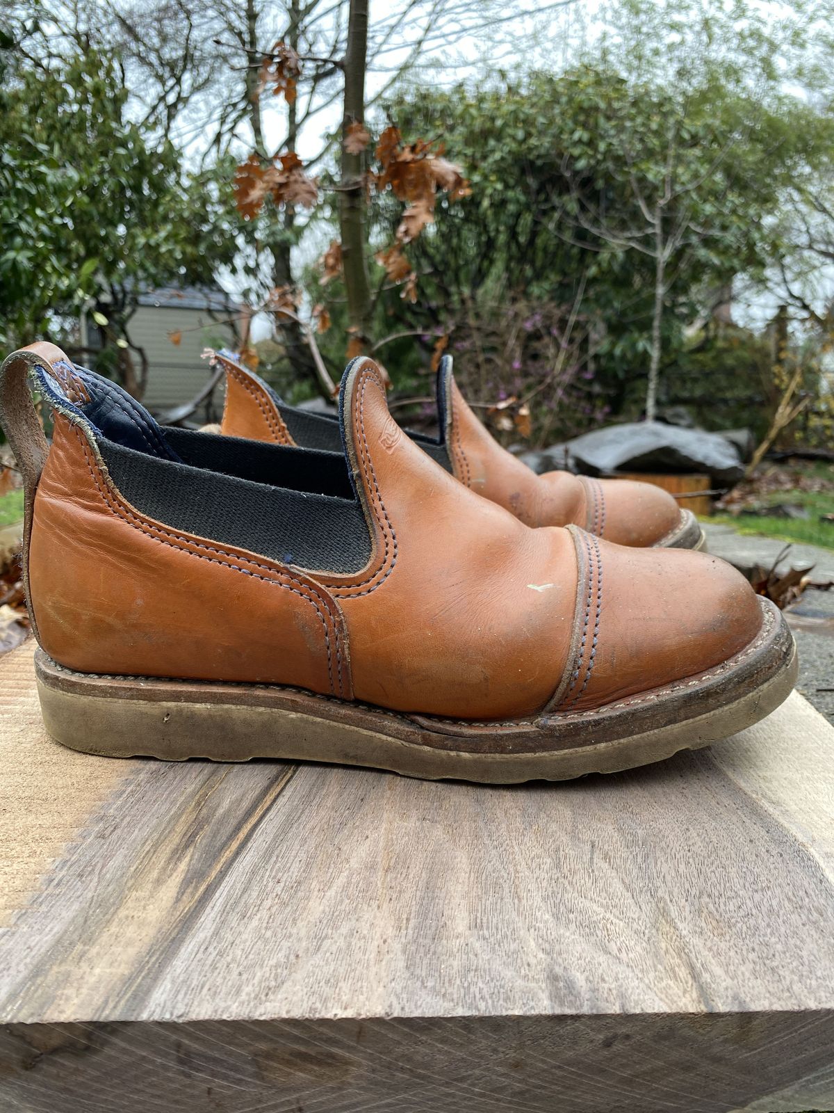 Photo by patinathunderdome on January 4, 2022 of the Wesco Romeo in Wickett & Craig Natural Skirting.
