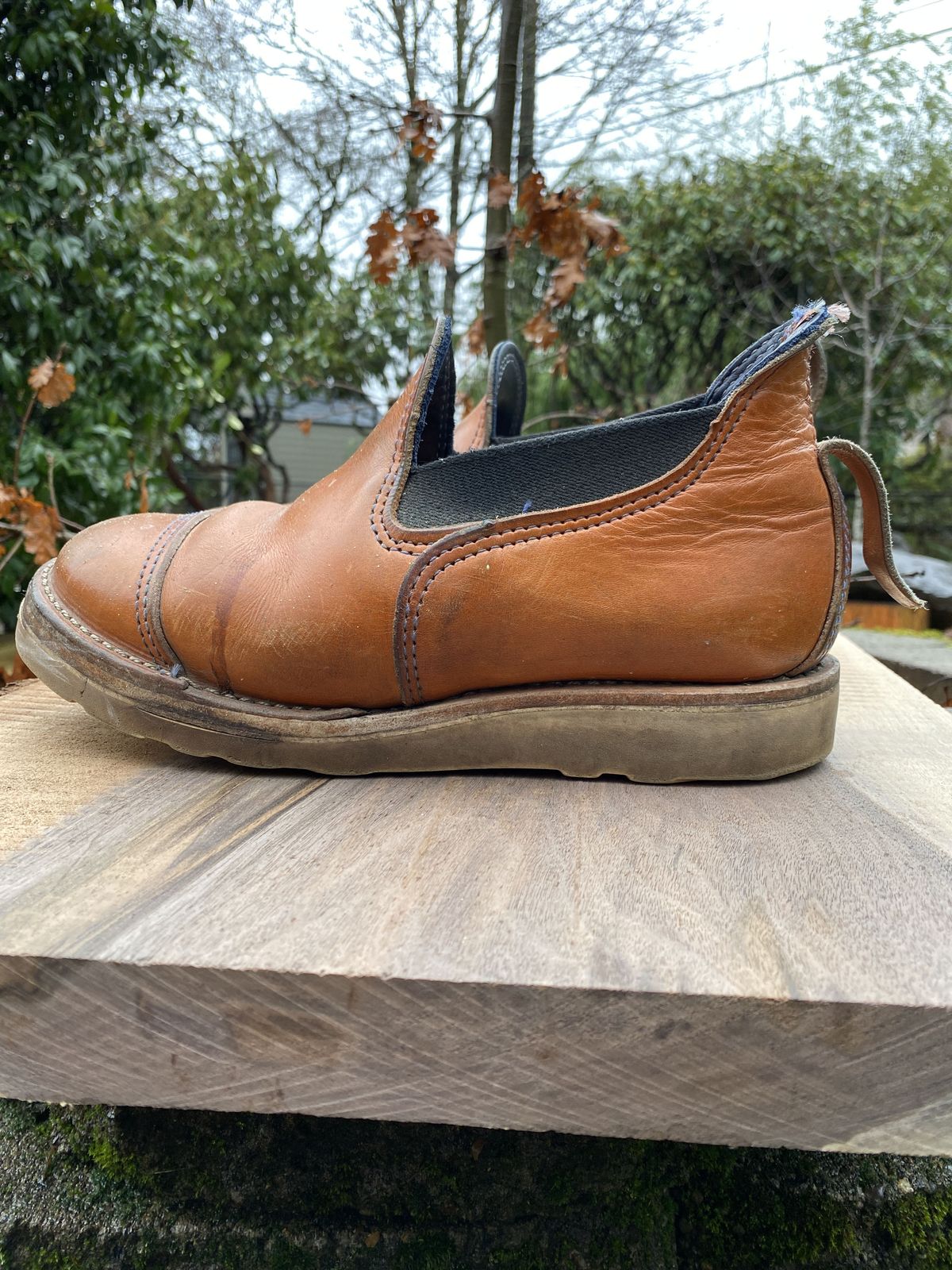 Photo by patinathunderdome on January 4, 2022 of the Wesco Romeo in Wickett & Craig Natural Skirting.