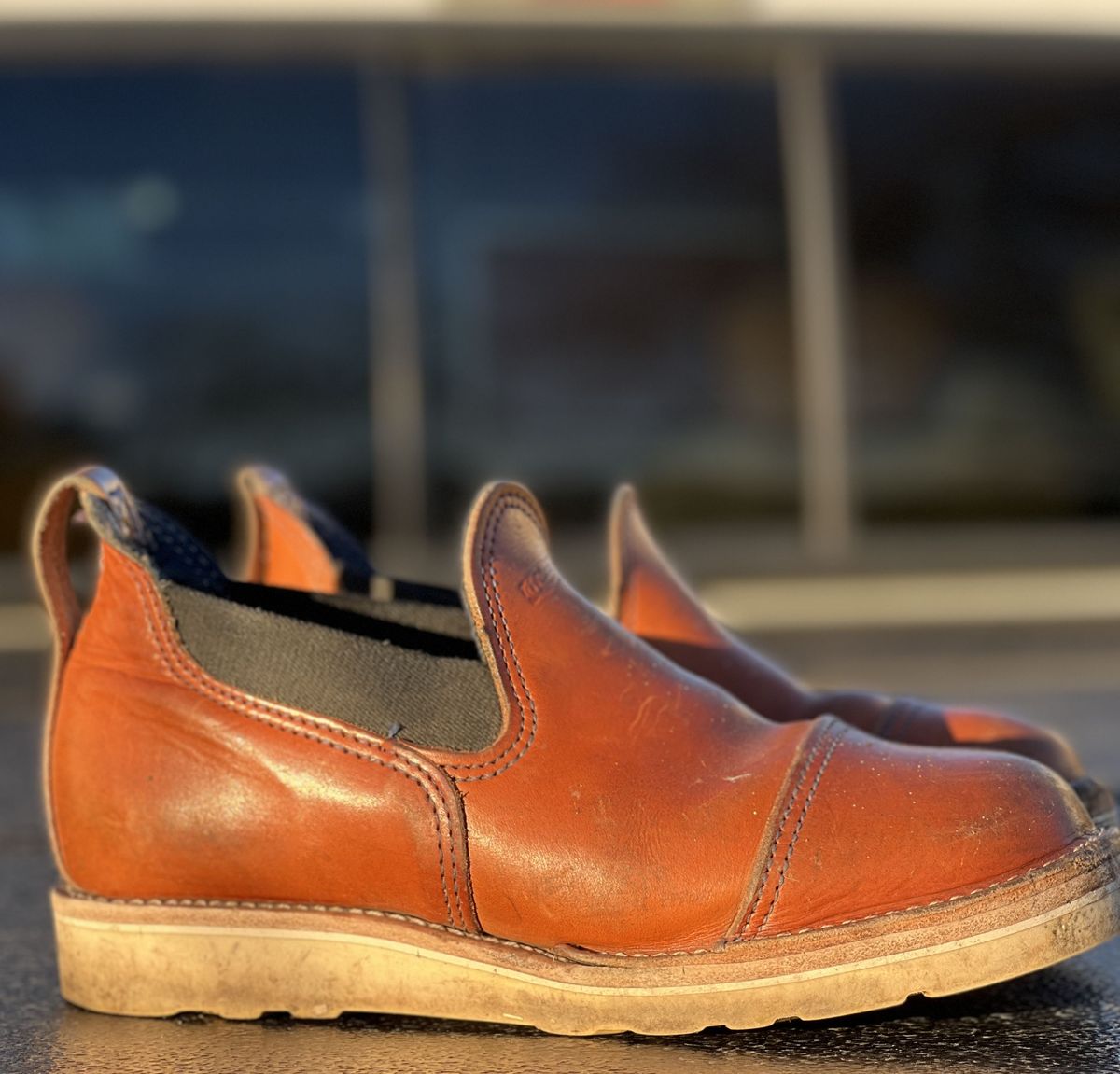 Photo by patinathunderdome on February 4, 2022 of the Wesco Romeo in Wickett & Craig Natural Skirting.