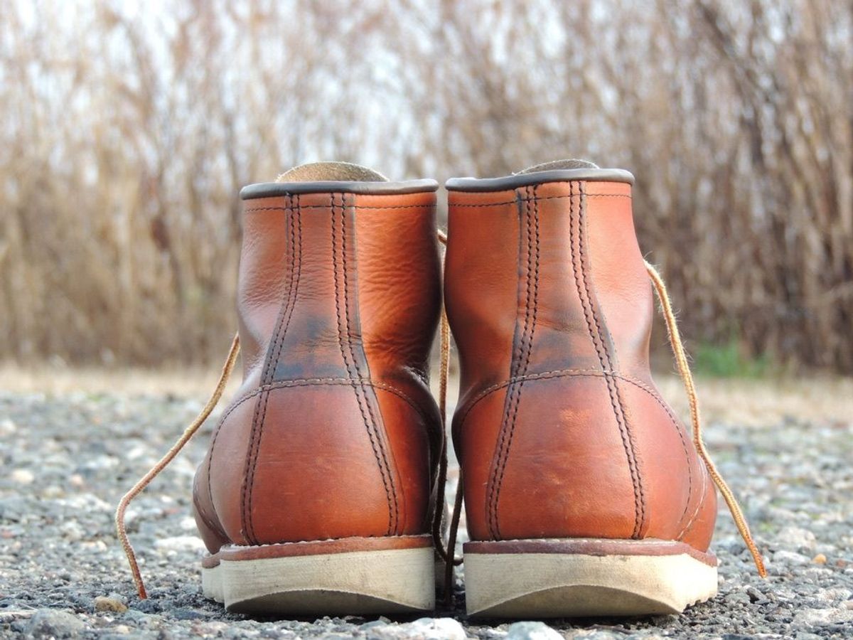 Photo by patinathunderdome on January 1, 2022 of the Red Wing 6-Inch Classic Moc in S.B. Foot Oro Legacy.