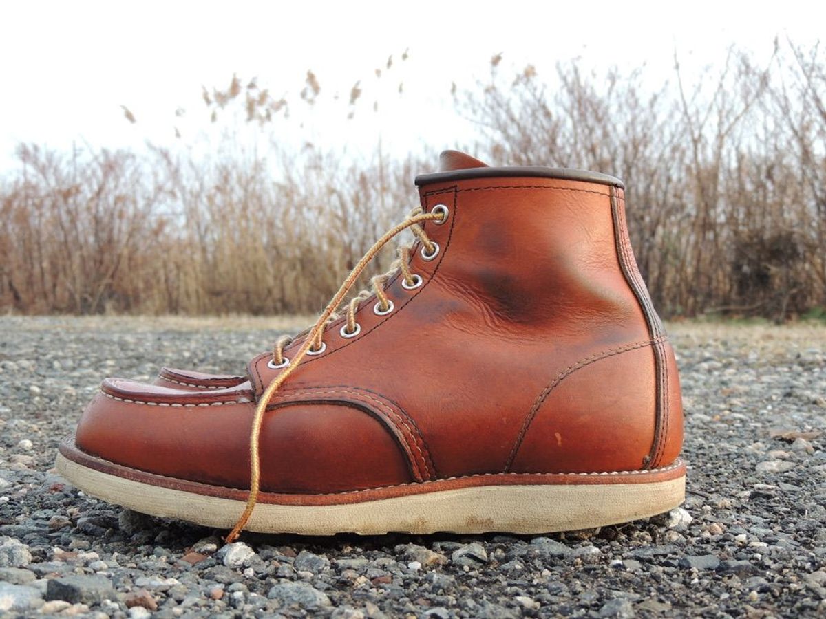 Photo by patinathunderdome on January 1, 2022 of the Red Wing 6-Inch Classic Moc in S.B. Foot Oro Legacy.