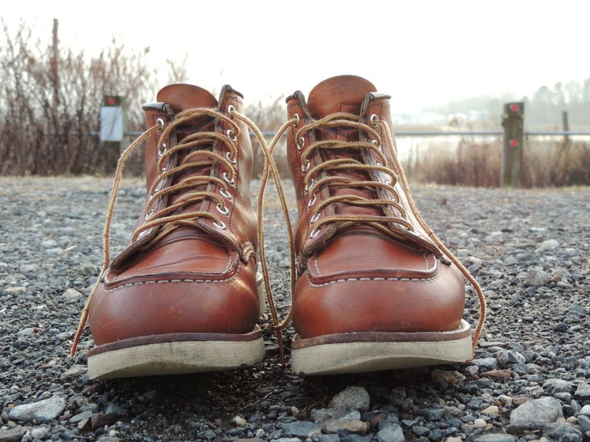 Photo by patinathunderdome on January 1, 2022 of the Red Wing 6-Inch Classic Moc in S.B. Foot Oro Legacy.