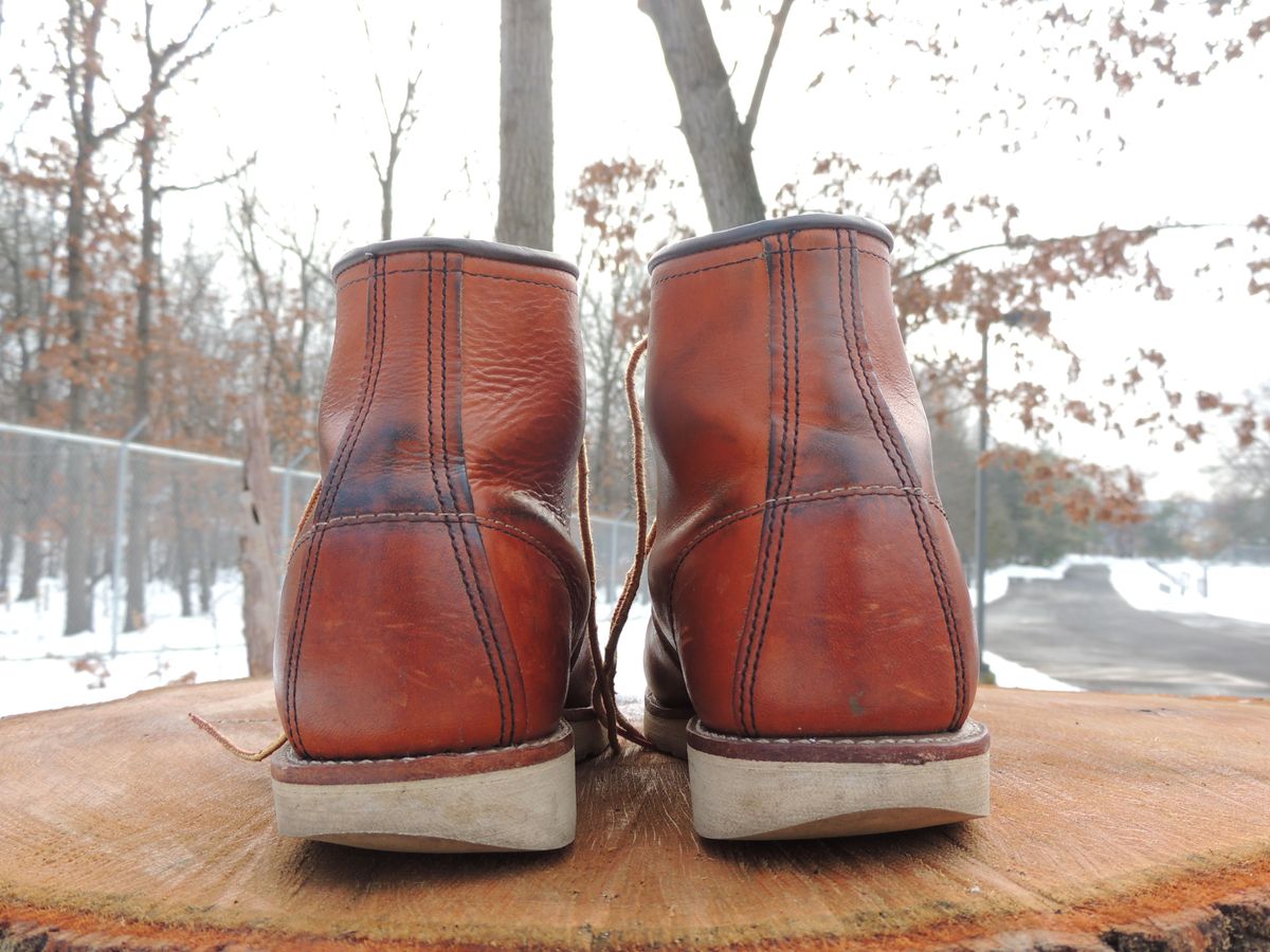 Photo by patinathunderdome on February 2, 2022 of the Red Wing 6-Inch Classic Moc in S.B. Foot Oro Legacy.