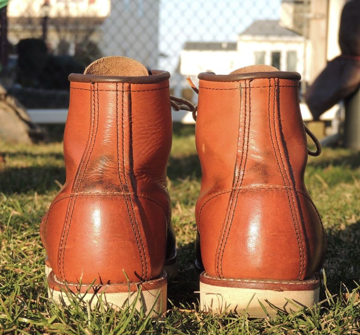 Photo by patinathunderdome on March 1, 2022 of the Red Wing 6-Inch Classic Moc in S.B. Foot Oro Legacy.