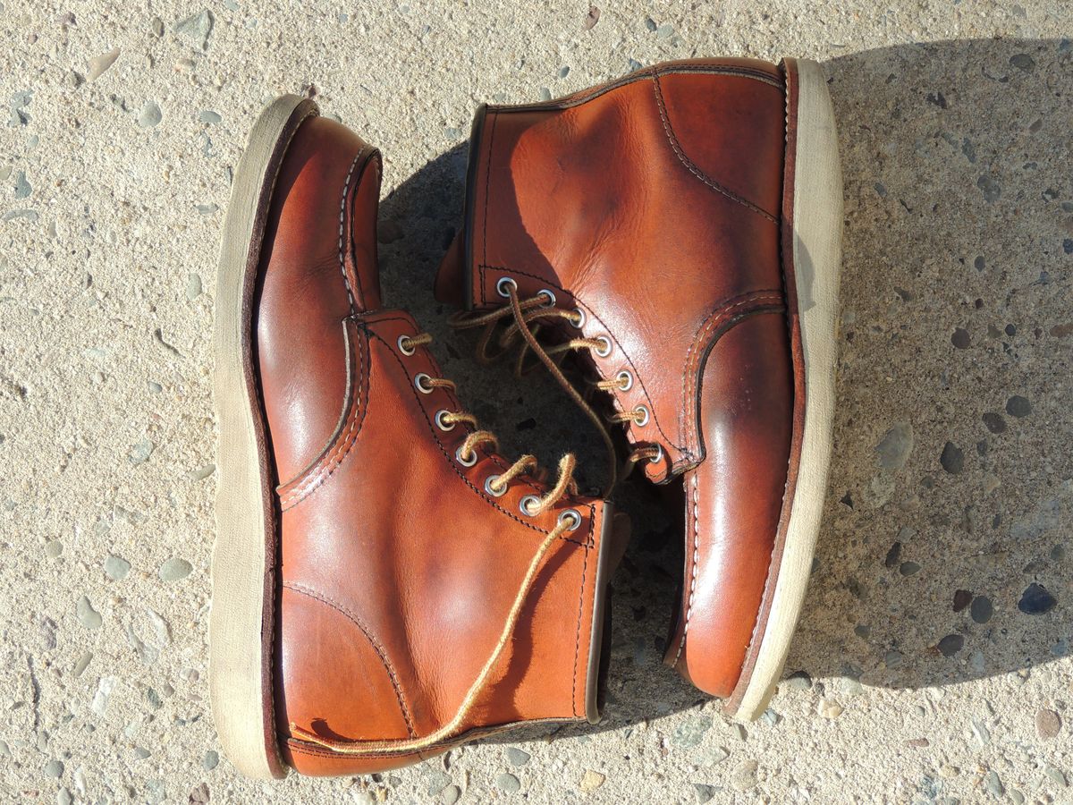 Photo by patinathunderdome on April 1, 2022 of the Red Wing 6-Inch Classic Moc in S.B. Foot Oro Legacy.