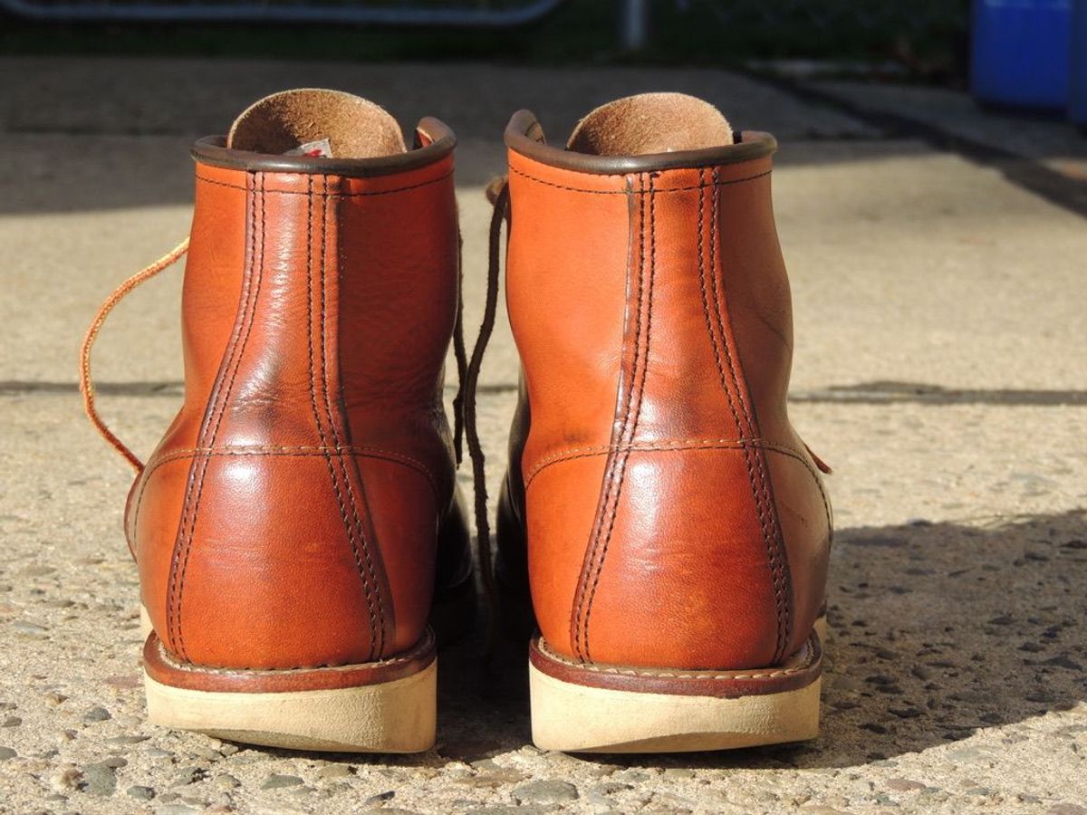 Photo by patinathunderdome on April 1, 2022 of the Red Wing 6-Inch Classic Moc in S.B. Foot Oro Legacy.