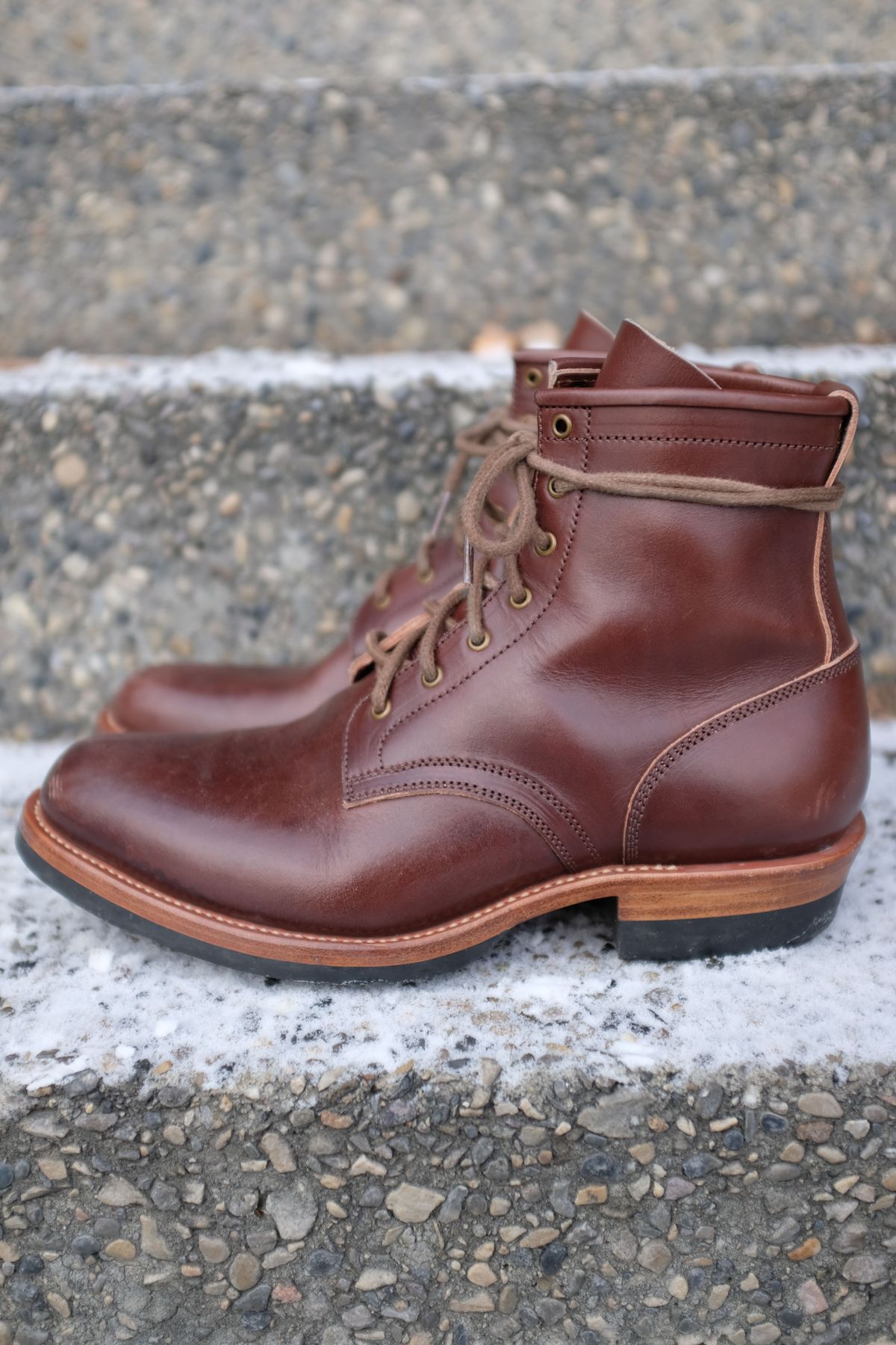 Photo by patinathunderdome on December 4, 2021 of the Flame Panda Service Boot in Conceria Walpier Natural Buttero Overdyed Brown.