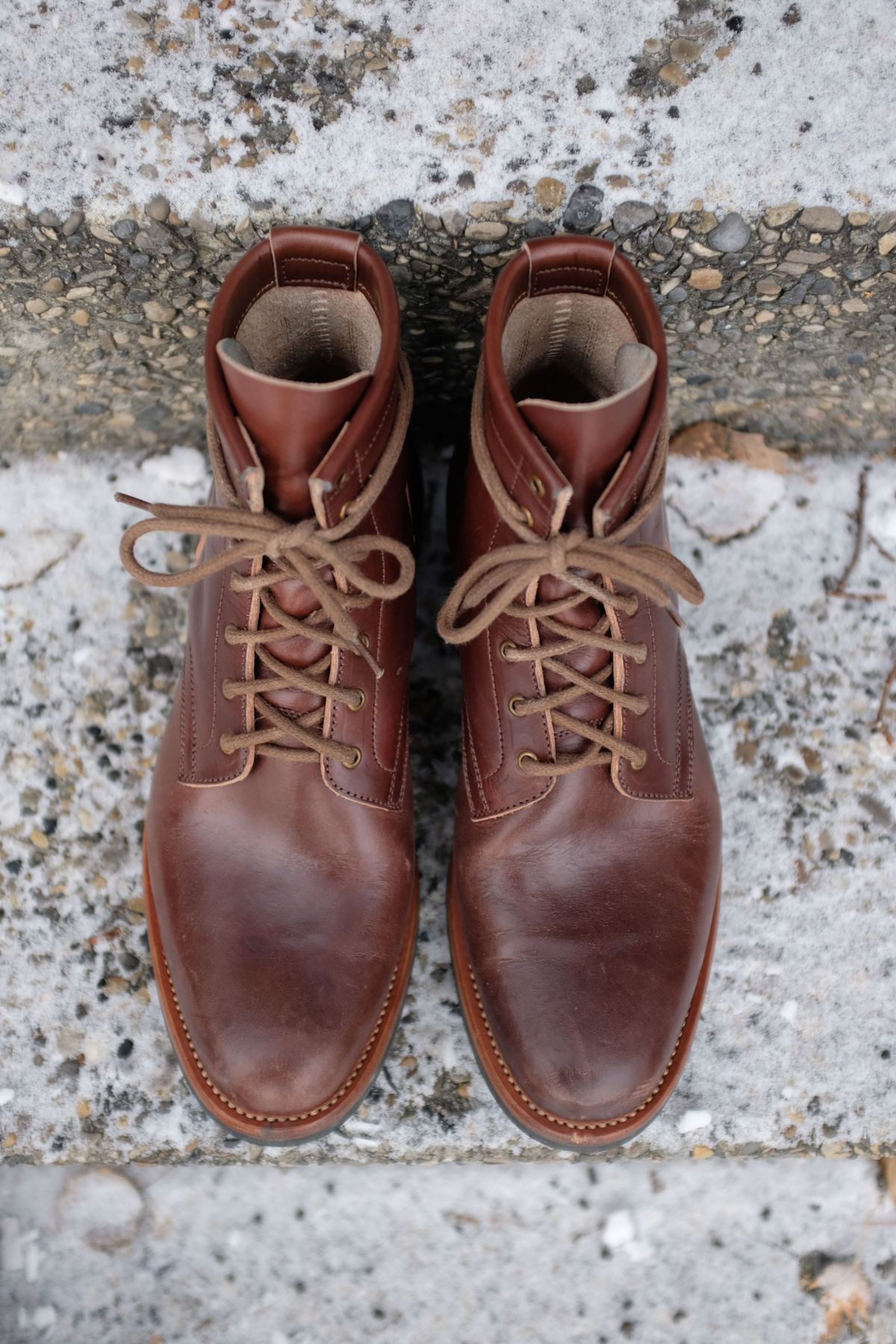 Photo by patinathunderdome on December 4, 2021 of the Flame Panda Service Boot in Conceria Walpier Natural Buttero Overdyed Brown.