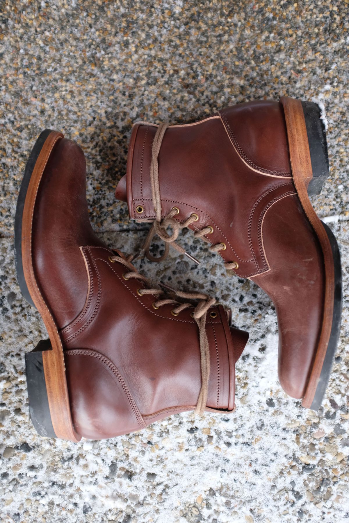 Photo by patinathunderdome on December 4, 2021 of the Flame Panda Service Boot in Conceria Walpier Natural Buttero Overdyed Brown.