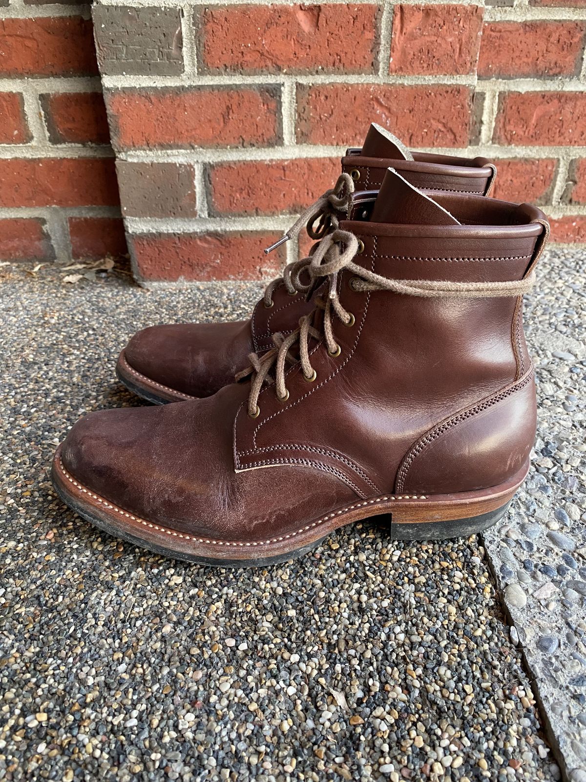 Photo by patinathunderdome on February 5, 2022 of the Flame Panda Service Boot in Conceria Walpier Natural Buttero Overdyed Brown.
