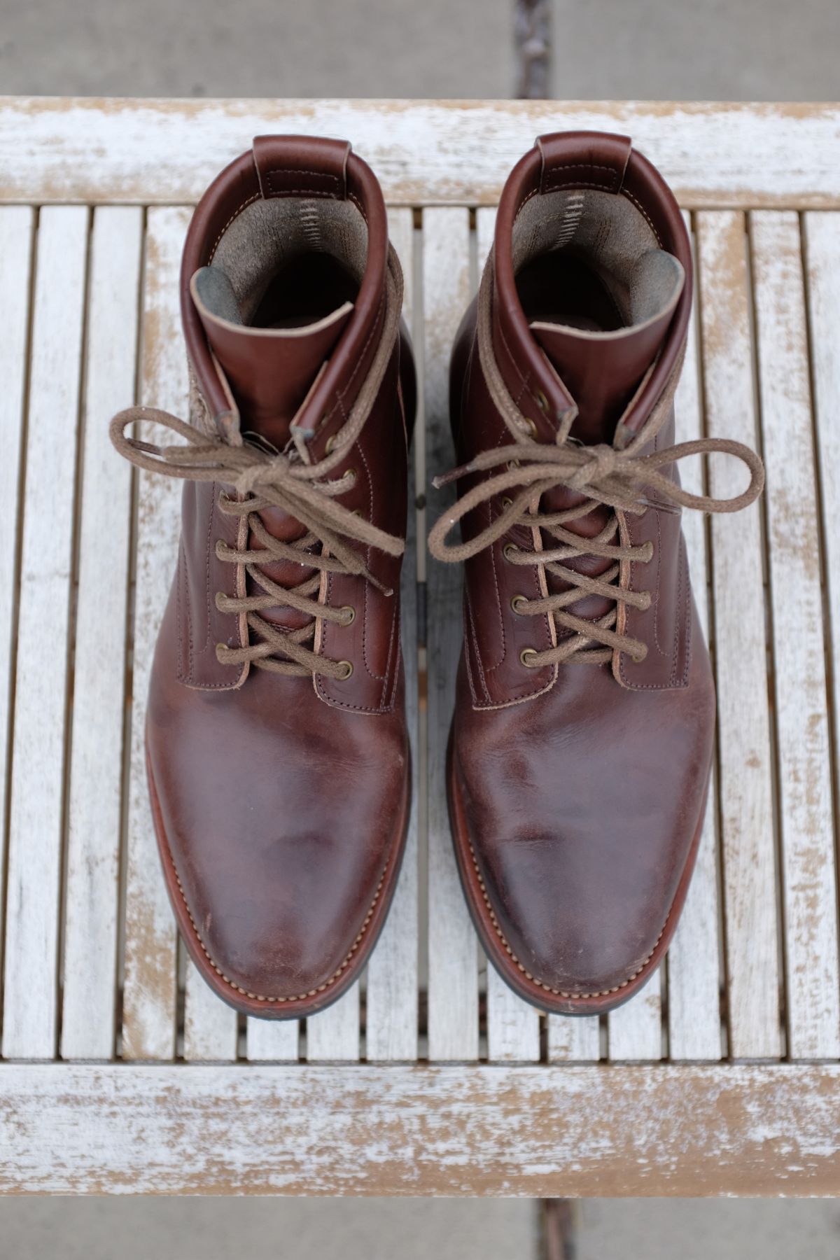 Photo by patinathunderdome on March 2, 2022 of the Flame Panda Service Boot in Conceria Walpier Natural Buttero Overdyed Brown.