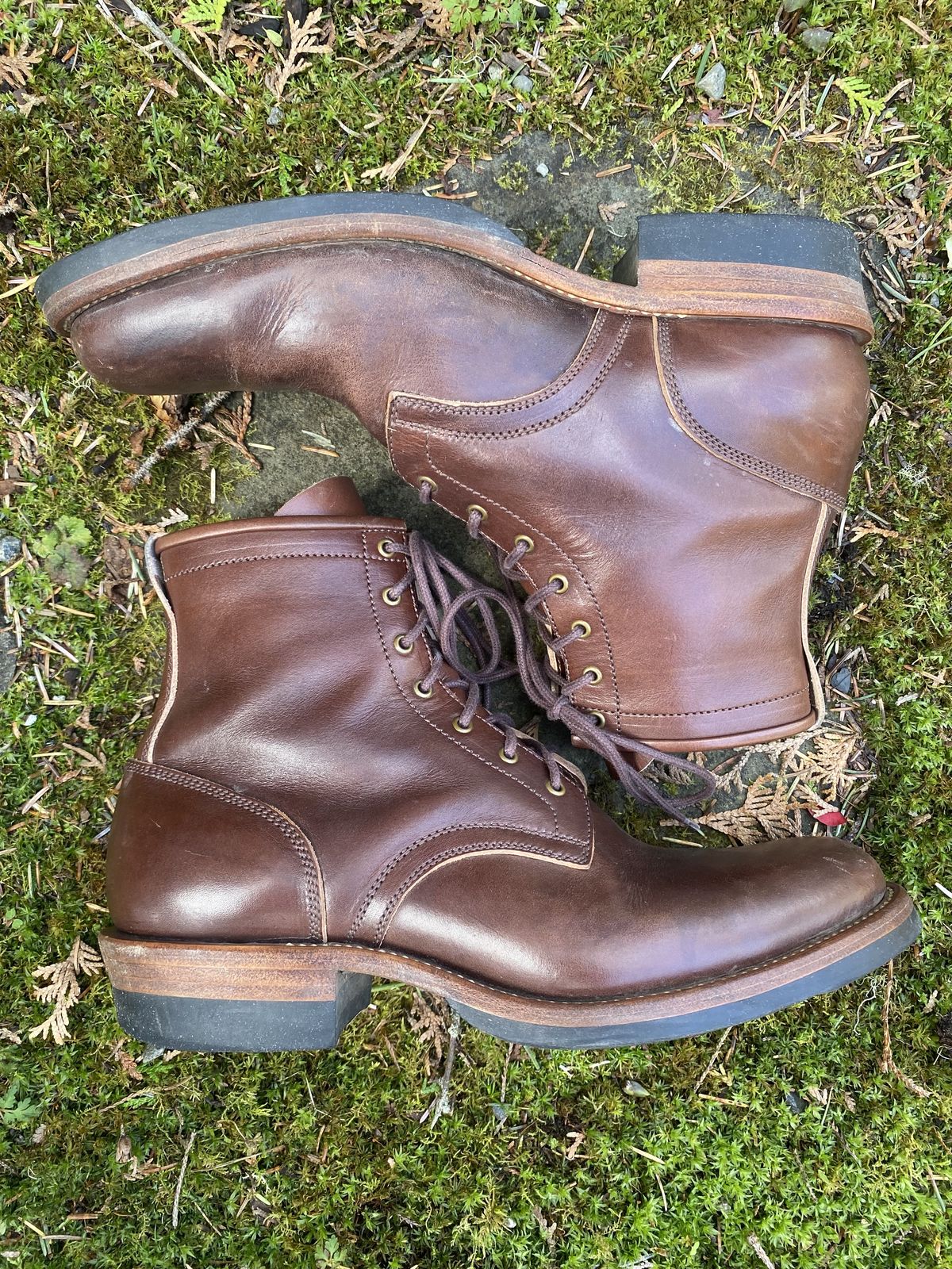 Photo by patinathunderdome on April 5, 2022 of the Flame Panda Service Boot in Conceria Walpier Natural Buttero Overdyed Brown.