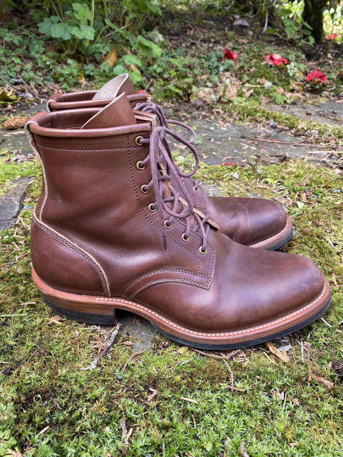 Photo by patinathunderdome on April 5, 2022 of the Flame Panda Service Boot in Conceria Walpier Natural Buttero Overdyed Brown.