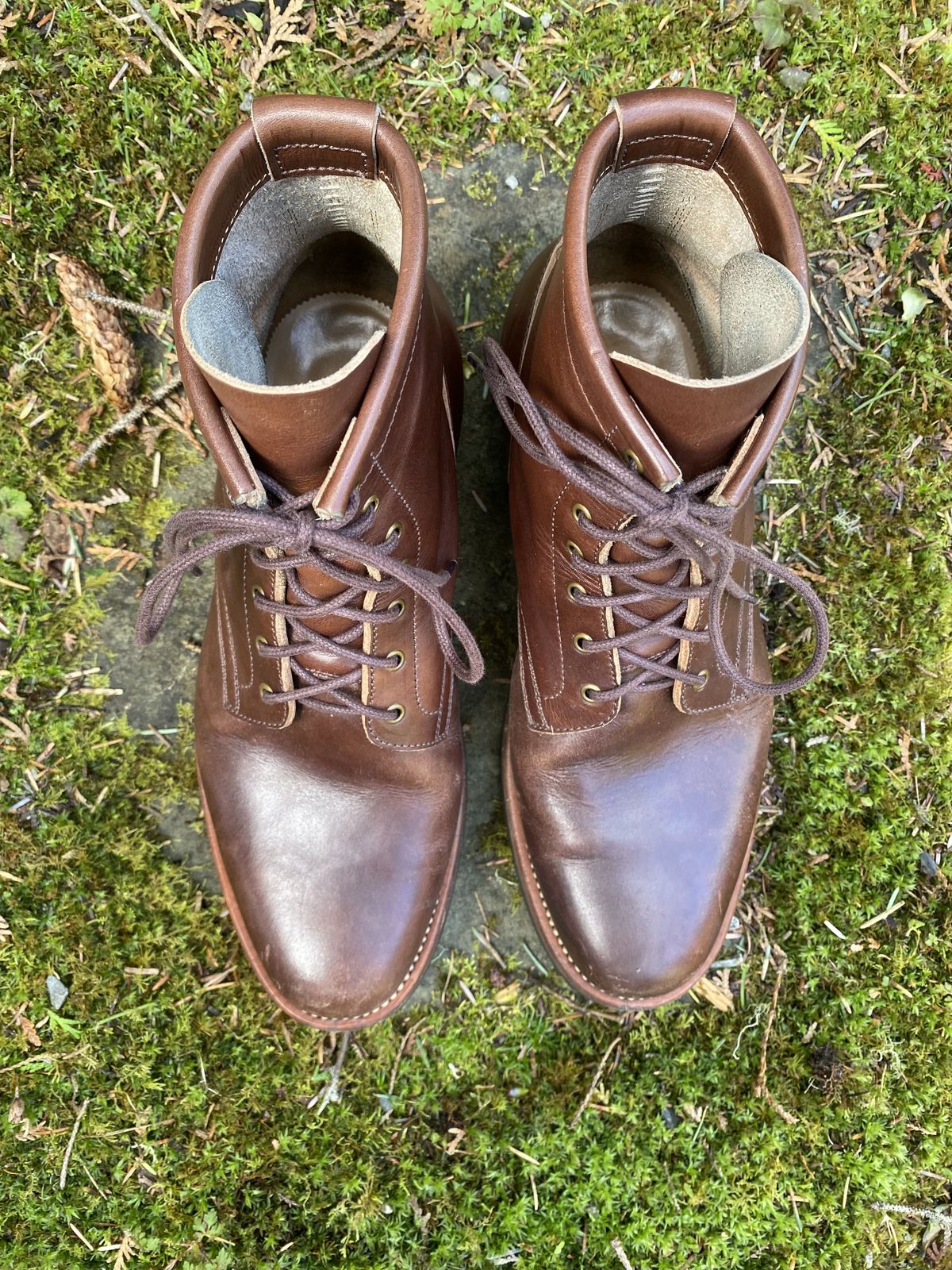 Photo by patinathunderdome on April 5, 2022 of the Flame Panda Service Boot in Conceria Walpier Natural Buttero Overdyed Brown.