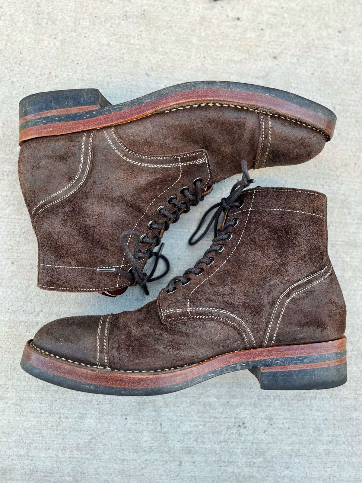 Photo by patinathunderdome on February 5, 2022 of the Benzein The Catcher in Indonesian Brown Waxed Flesh.