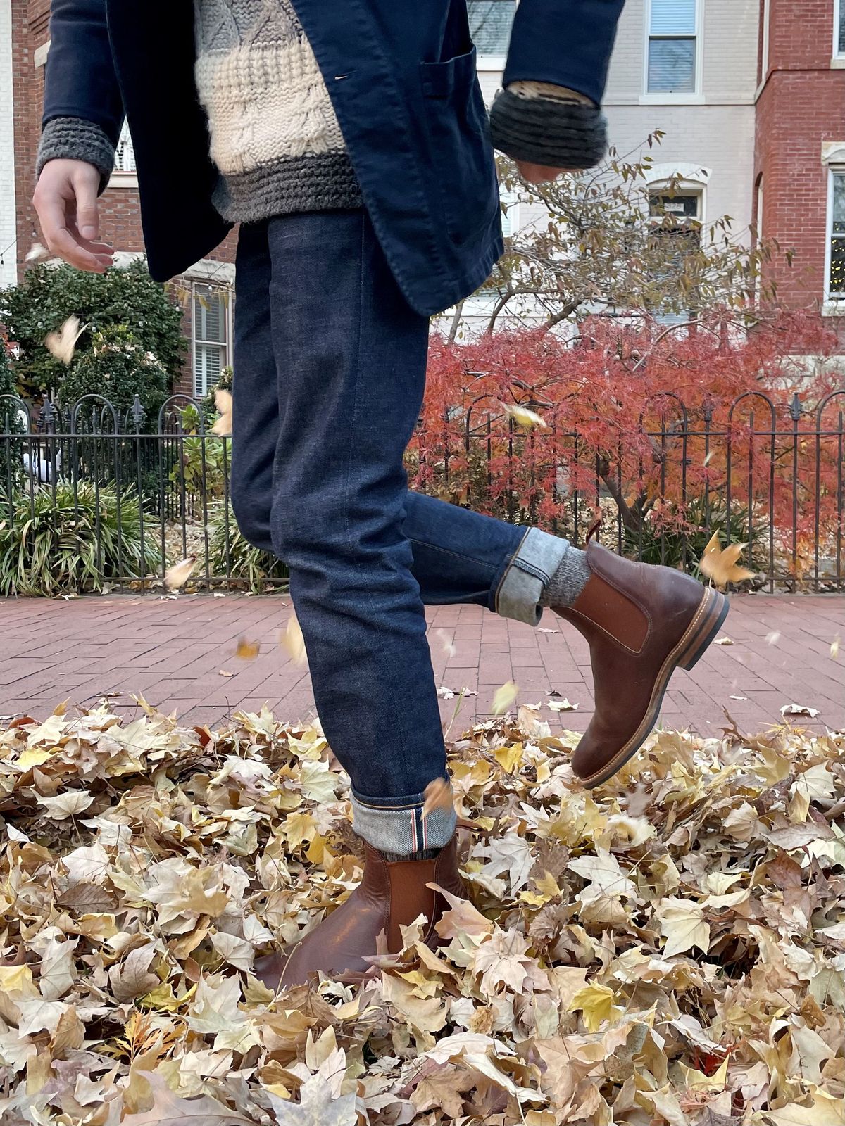Photo by patinathunderdome on December 5, 2021 of the Viberg Chelsea in Horween Dark Rubber Dublin.