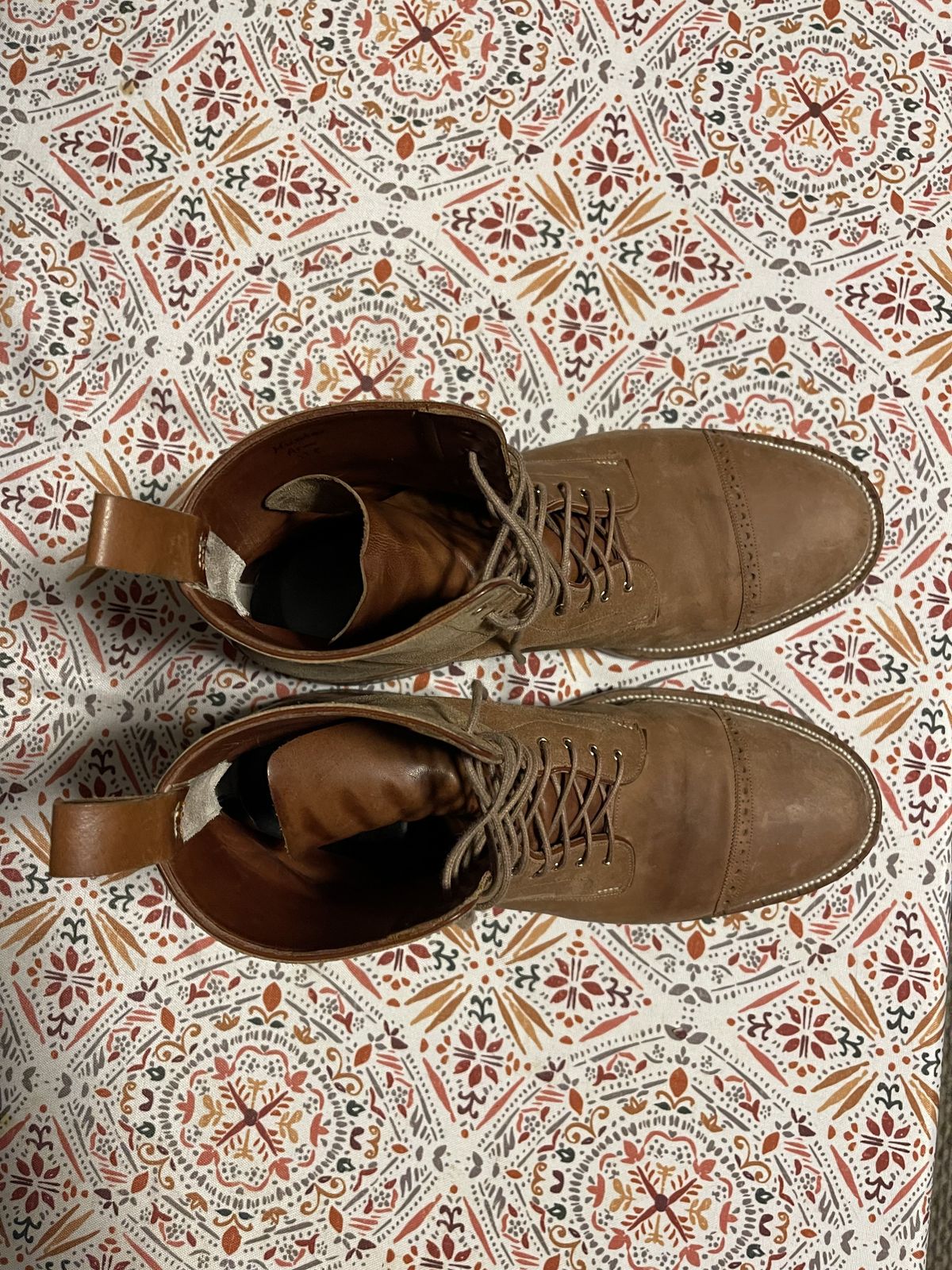 Photo by patinathunderdome on January 5, 2022 of the Arno x Hunter 7-Inch Boot in Unknown Material.