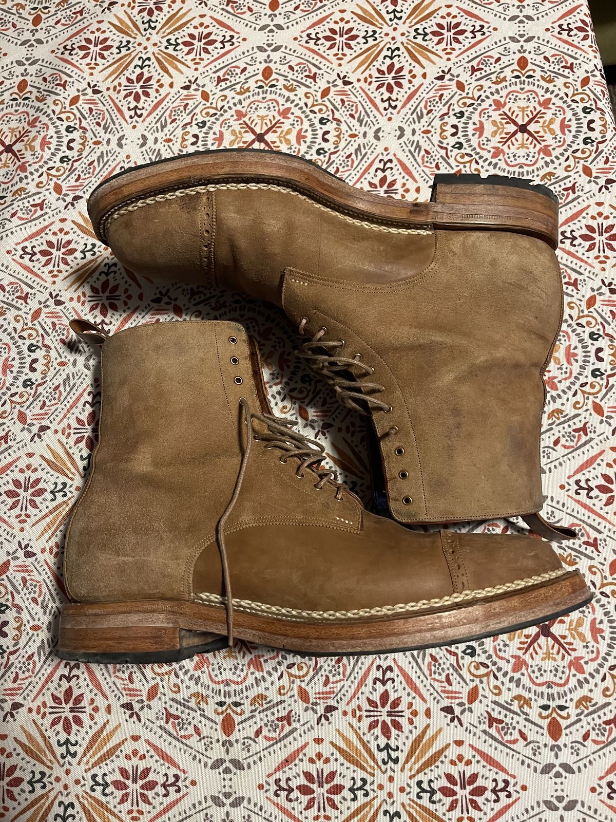 Photo by patinathunderdome on March 5, 2022 of the Arno x Hunter 7-Inch Boot in Unknown Material.