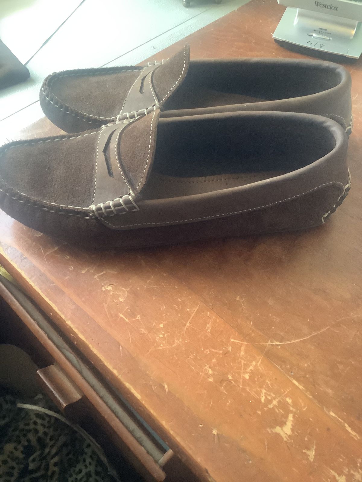 Photo by patinathunderdome on October 1, 2021 of the Quoddy Penny Driver in C.F. Stead Chocolate Repello Calf Suede.
