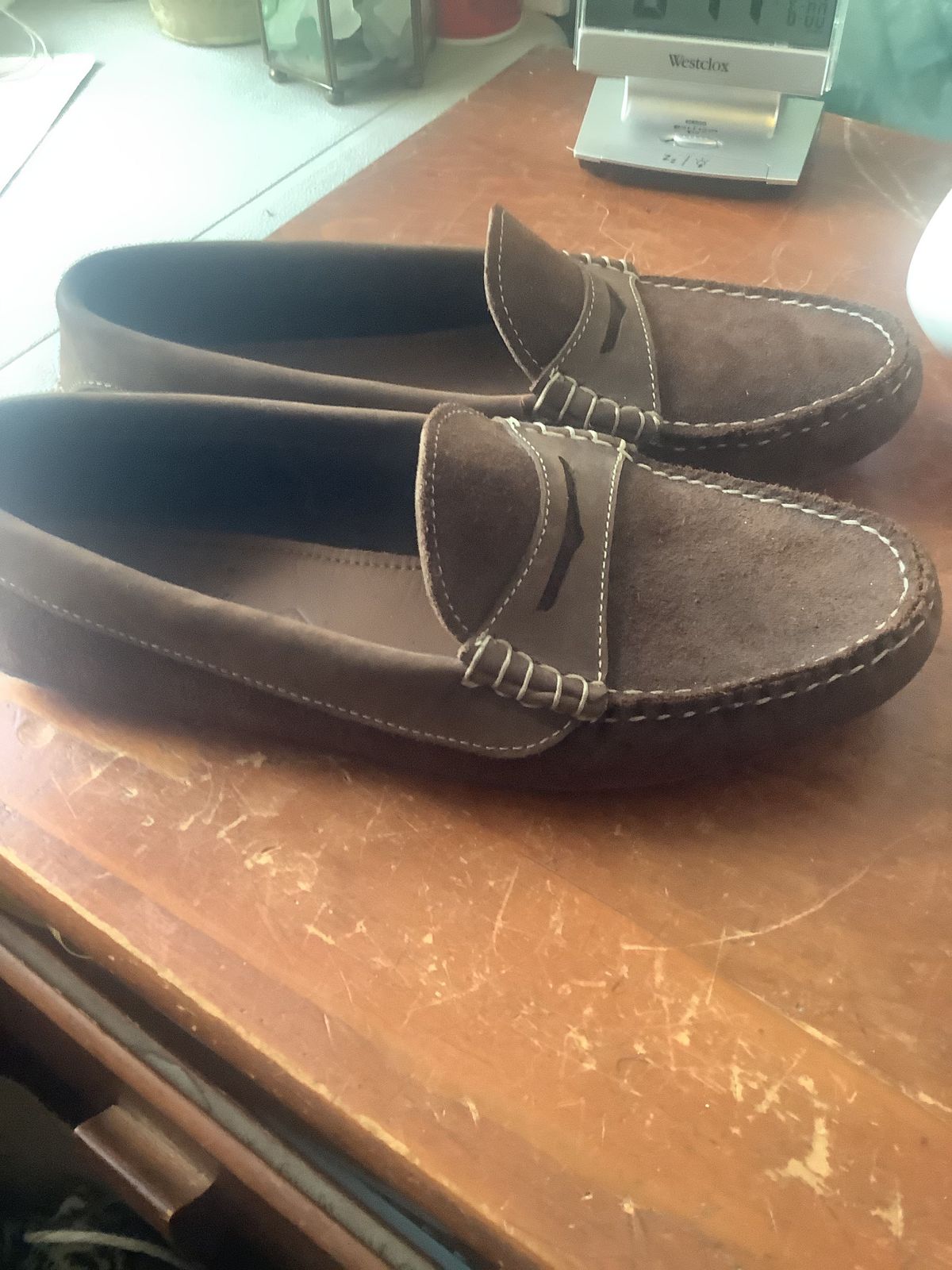 Photo by patinathunderdome on October 1, 2021 of the Quoddy Penny Driver in C.F. Stead Chocolate Repello Calf Suede.