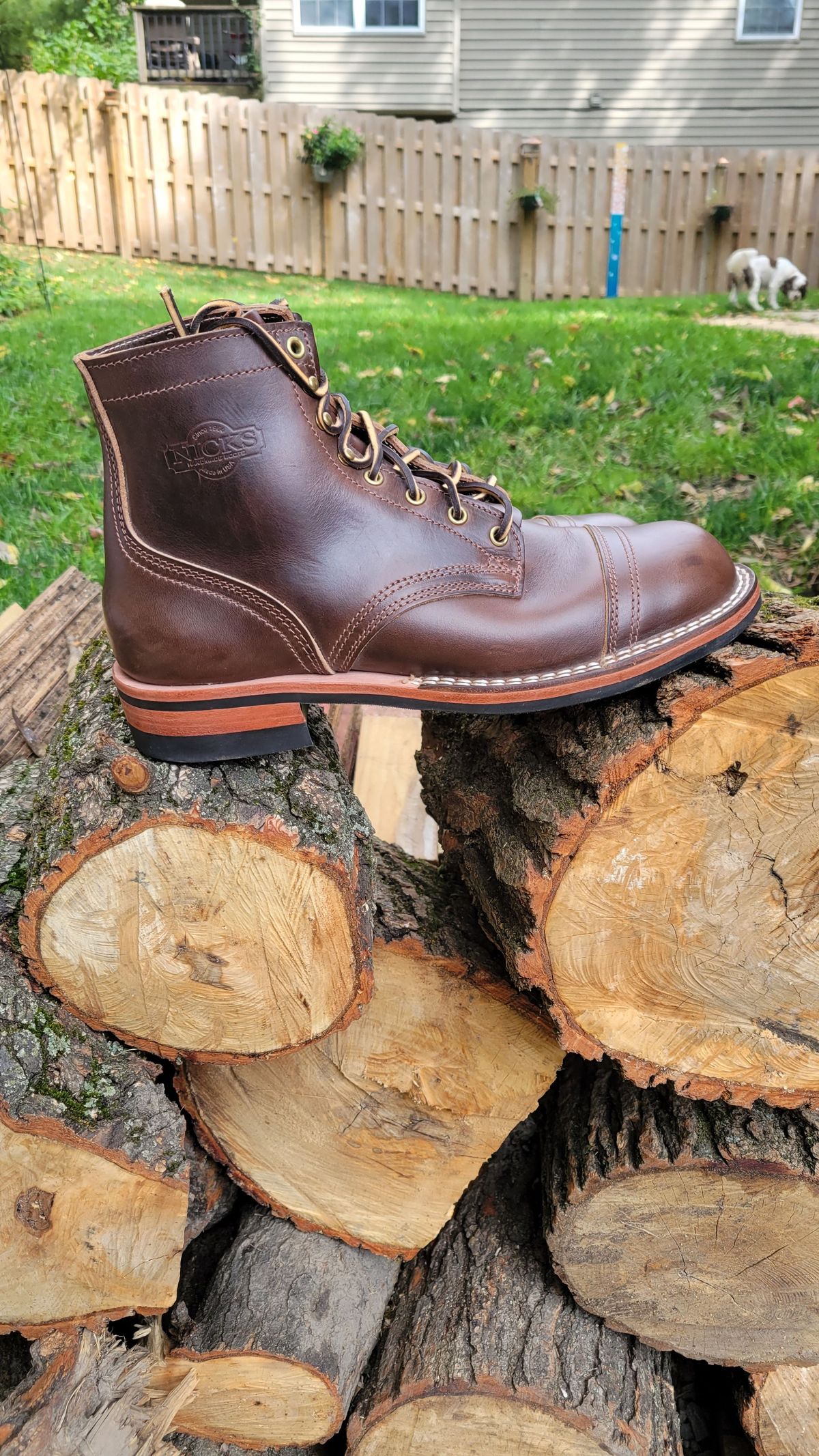 Photo by patinathunderdome on October 3, 2021 of the Nicks Americana in Horween Brown Waxed Flesh.